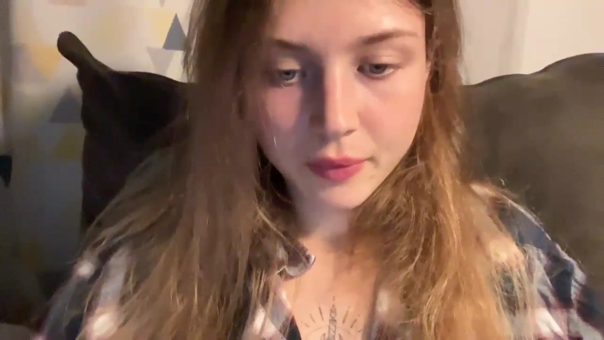 Gallery image thumbnail from Coconut_dream's myfreecams stream on, 09/20/2024, 20:10 image 19 of 20