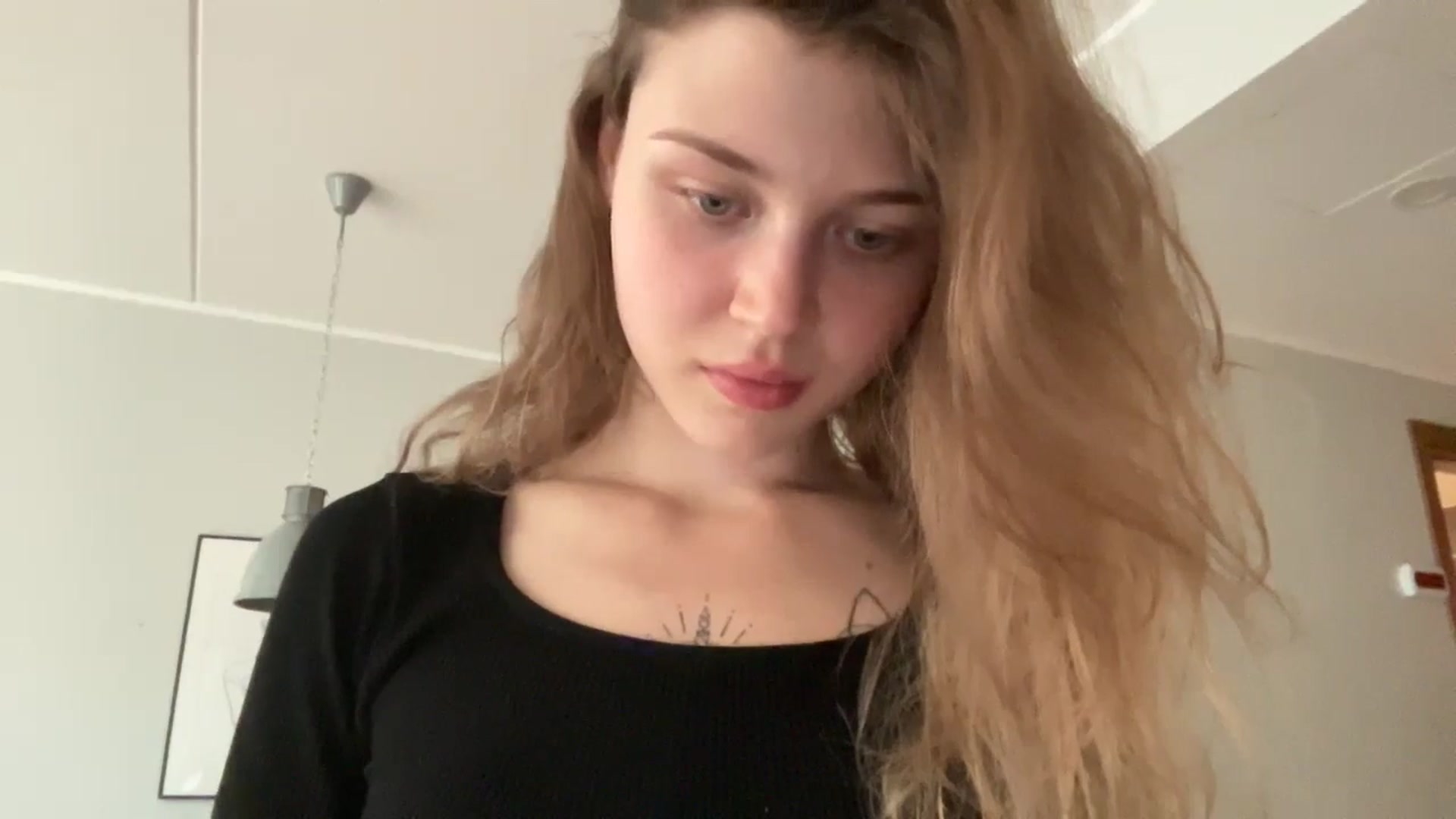 Gallery image thumbnail from Coconut_dream's myfreecams stream on, 09/22/2024, 15:07 image 18 of 20