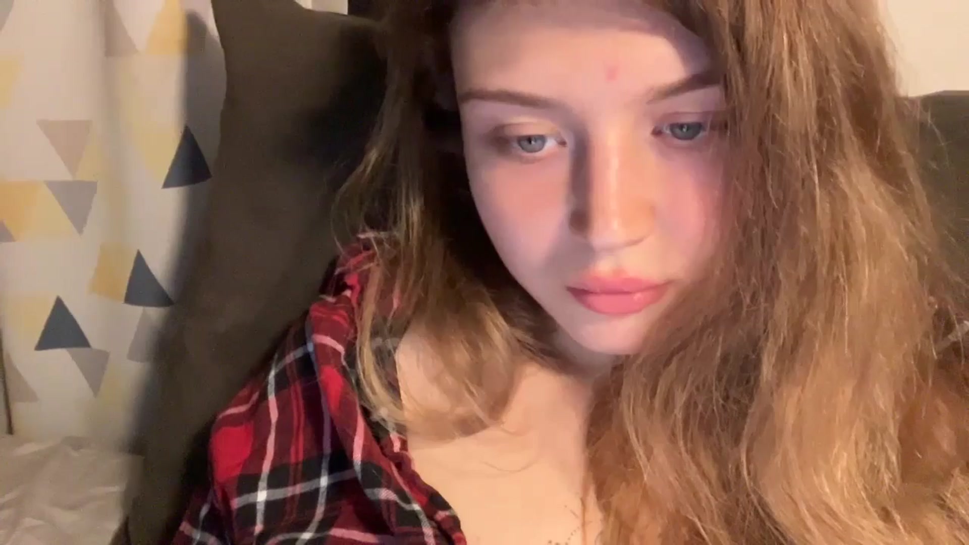 Gallery image thumbnail from Coconut_dream's myfreecams stream on, 09/23/2024, 19:13 image 3 of 20