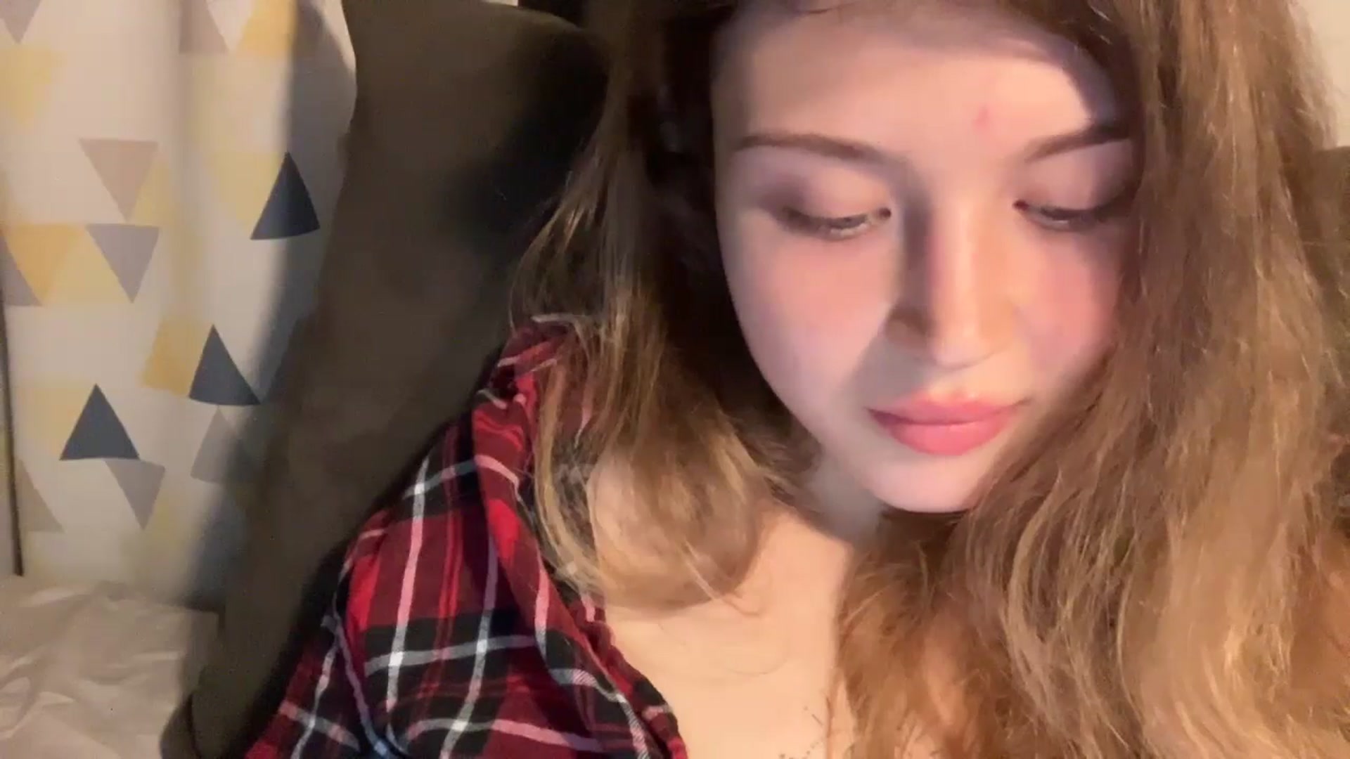 Gallery image thumbnail from Coconut_dream's myfreecams stream on, 09/23/2024, 19:13 image 6 of 20