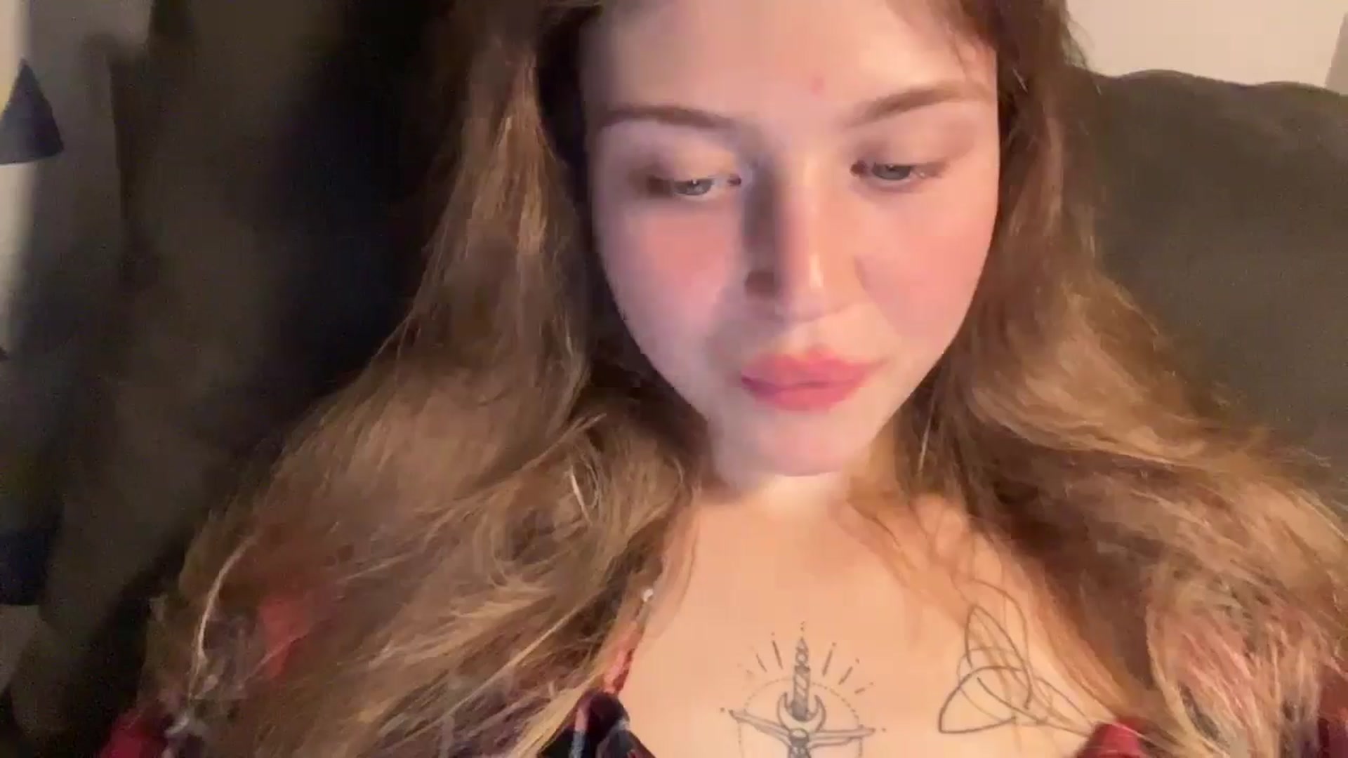 Gallery image thumbnail from Coconut_dream's myfreecams stream on, 09/23/2024, 19:57 image 12 of 20
