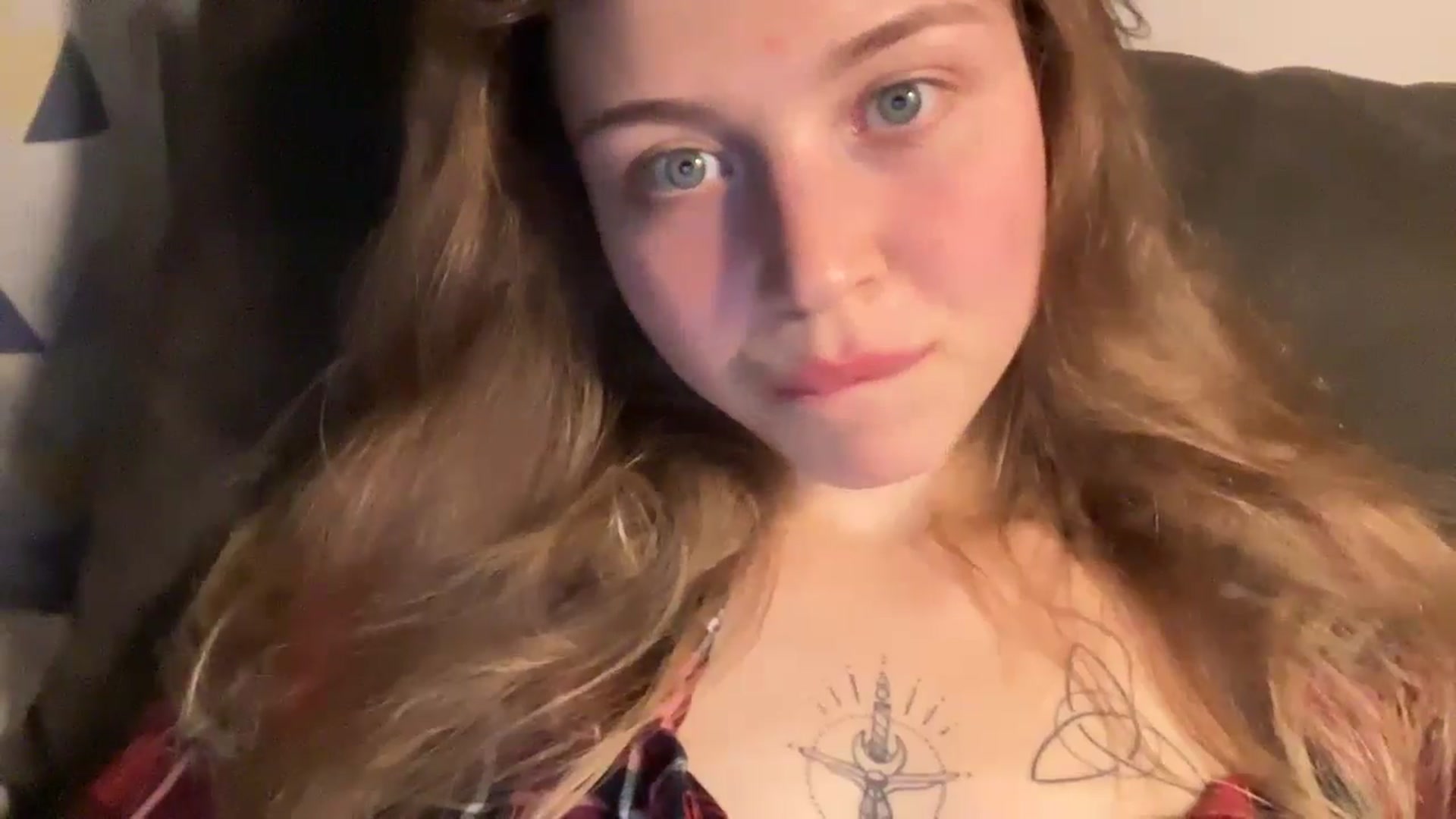 Gallery image thumbnail from Coconut_dream's myfreecams stream on, 09/23/2024, 19:57 image 10 of 20