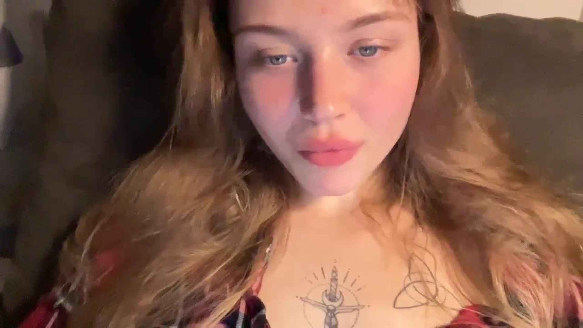 Gallery image thumbnail from Coconut_dream's myfreecams stream on, 09/23/2024, 19:57 image 7 of 20