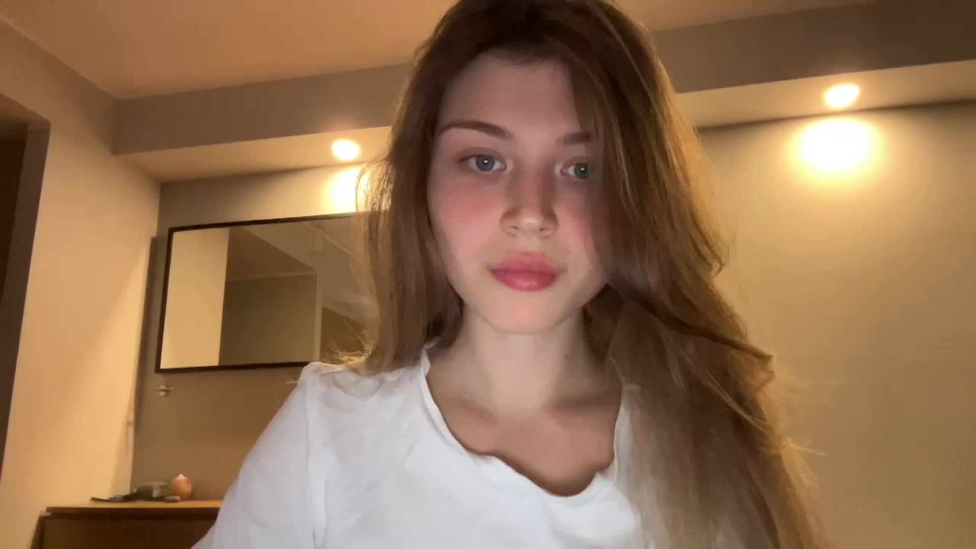 Gallery image thumbnail from Coconut_dream's myfreecams stream on, 09/27/2024, 16:07 image 12 of 20