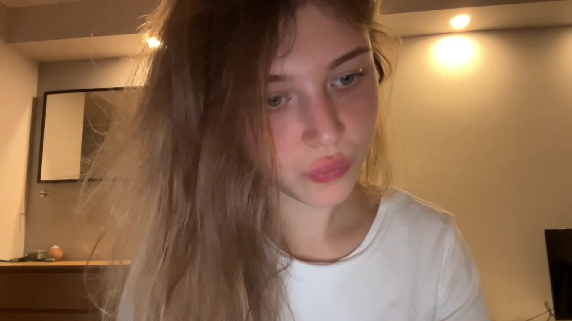 Gallery image thumbnail from Coconut_dream's myfreecams stream on, 09/27/2024, 17:56 image 18 of 20