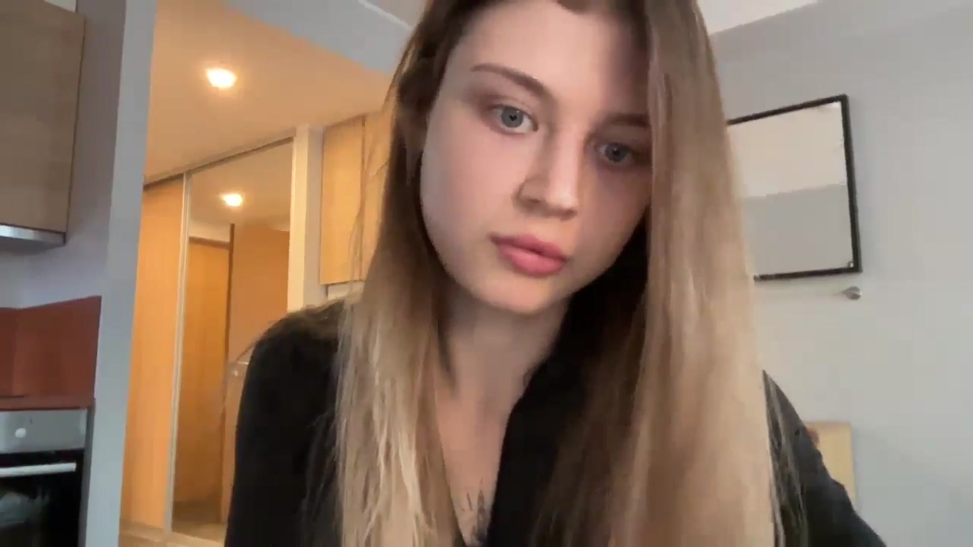 Gallery image thumbnail from Coconut_dream's myfreecams stream on, 09/30/2024, 08:36 image 2 of 20