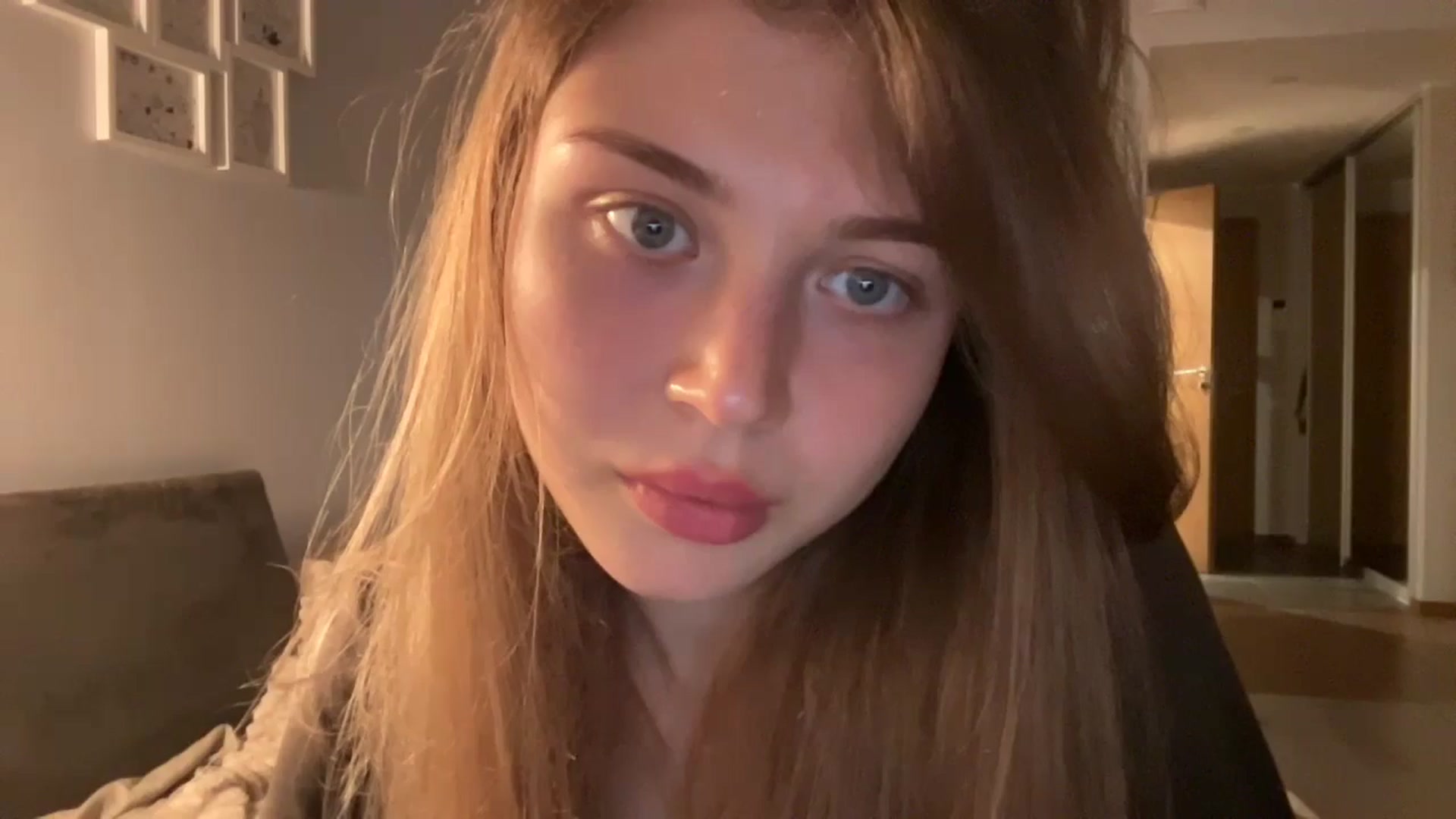 Gallery image thumbnail from Coconut_dream's myfreecams stream on, 10/01/2024, 18:48 image 20 of 20