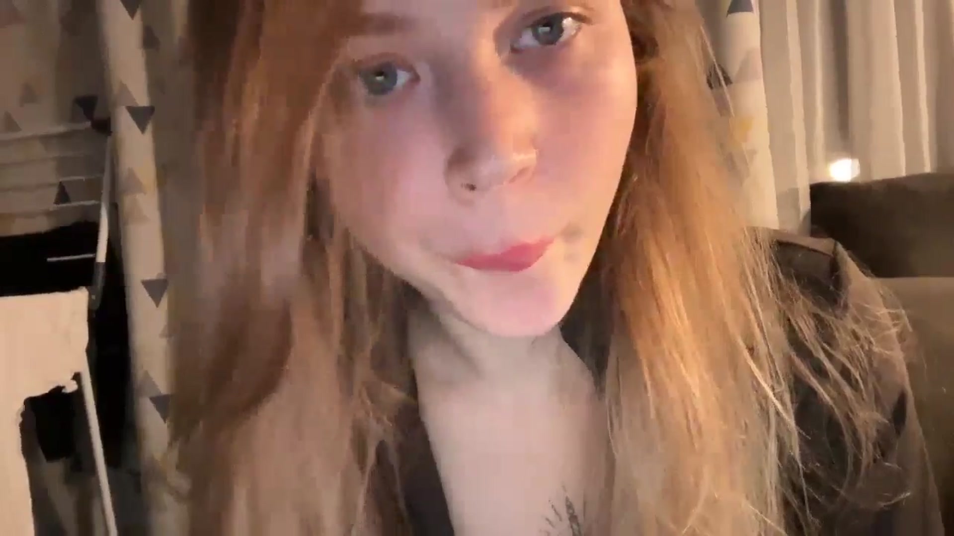 Gallery image thumbnail from Coconut_dream's myfreecams stream on, 10/01/2024, 19:27 image 5 of 20