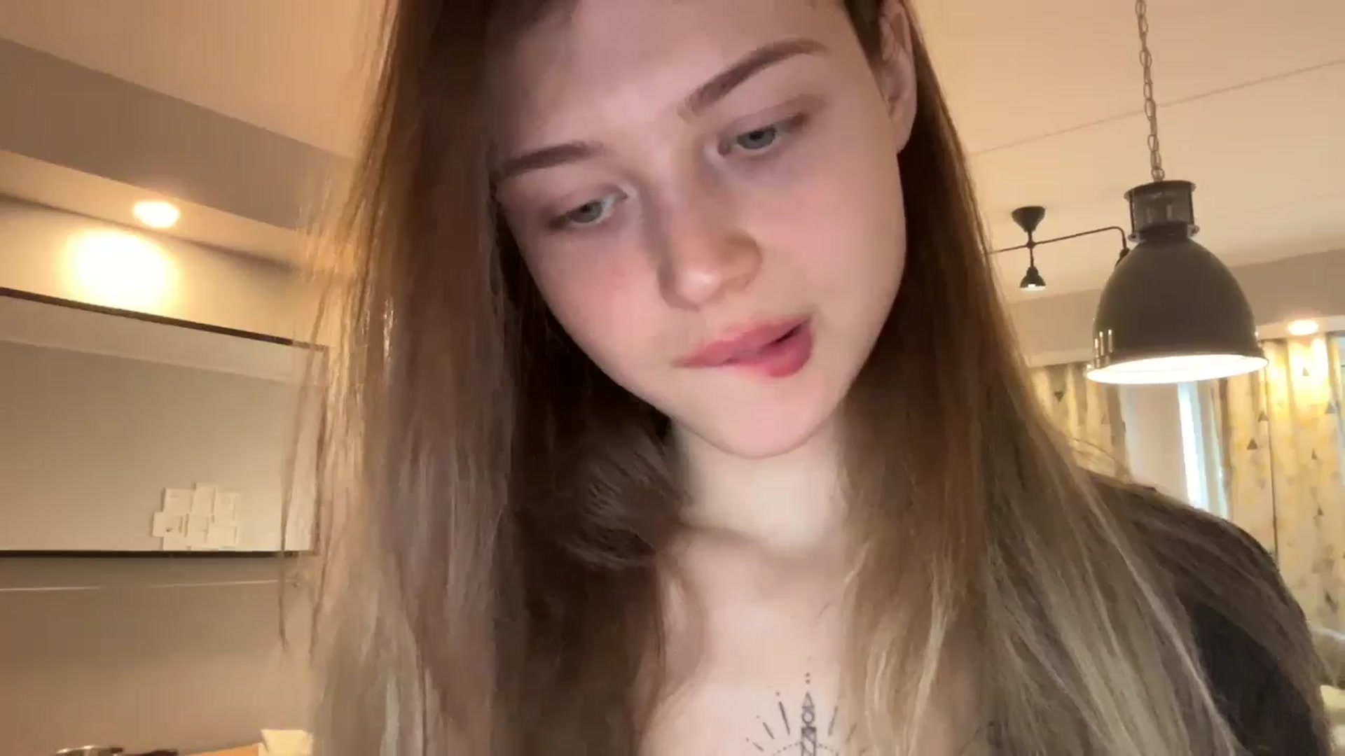 Gallery image thumbnail from Coconut_dream's myfreecams stream on, 10/02/2024, 06:49 image 11 of 20