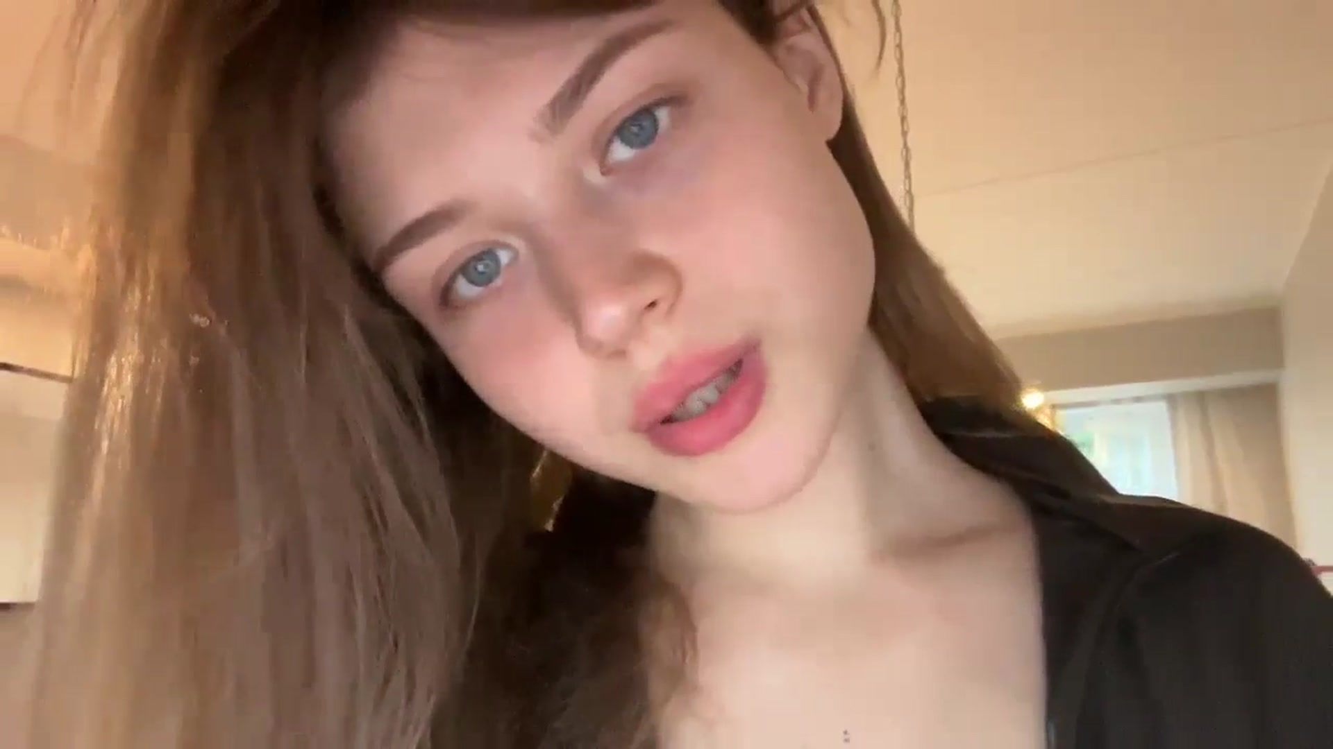 Gallery image thumbnail from Coconut_dream's myfreecams stream on, 10/02/2024, 06:49 image 17 of 20