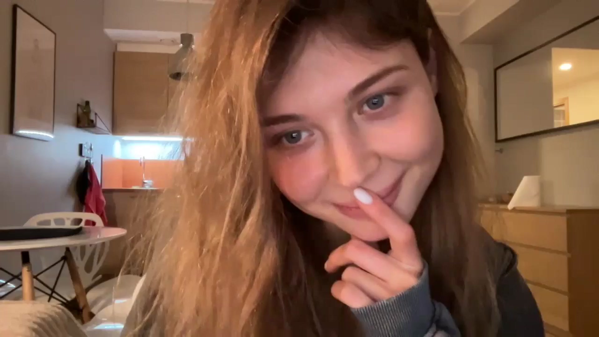 Gallery image thumbnail from Coconut_dream's myfreecams stream on, 10/03/2024, 16:52 image 10 of 20