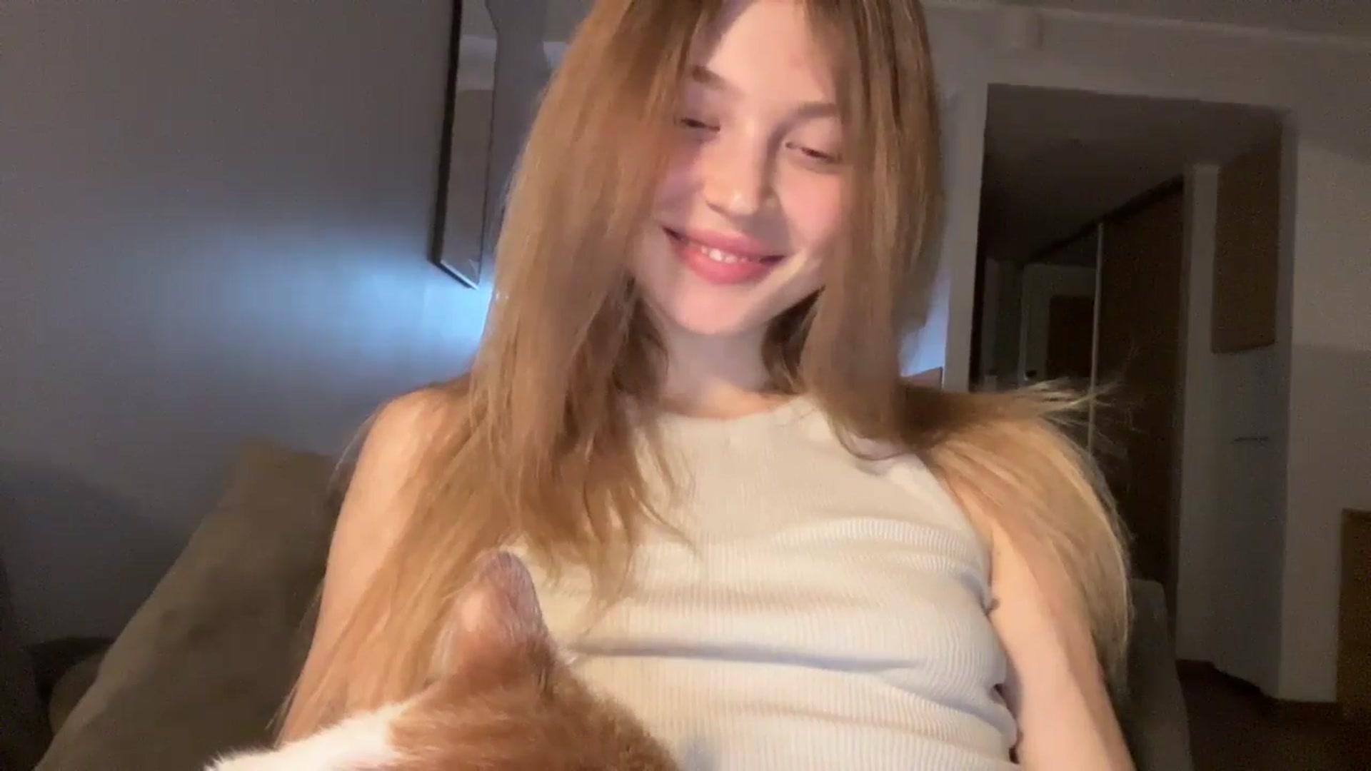 Gallery image thumbnail from Coconut_dream's myfreecams stream on, 10/05/2024, 19:02 image 20 of 20