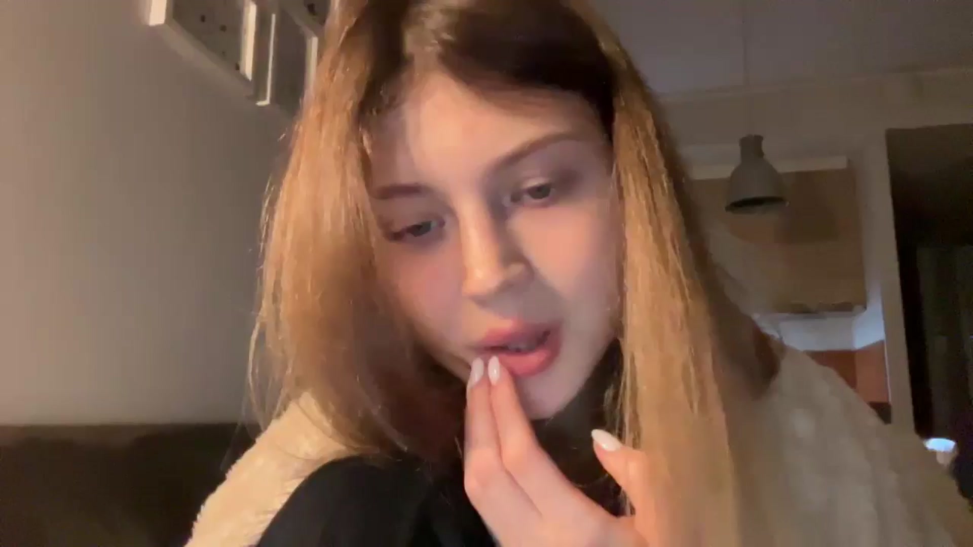 Gallery image thumbnail from Coconut_dream's myfreecams stream on, 10/05/2024, 20:32 image 15 of 20