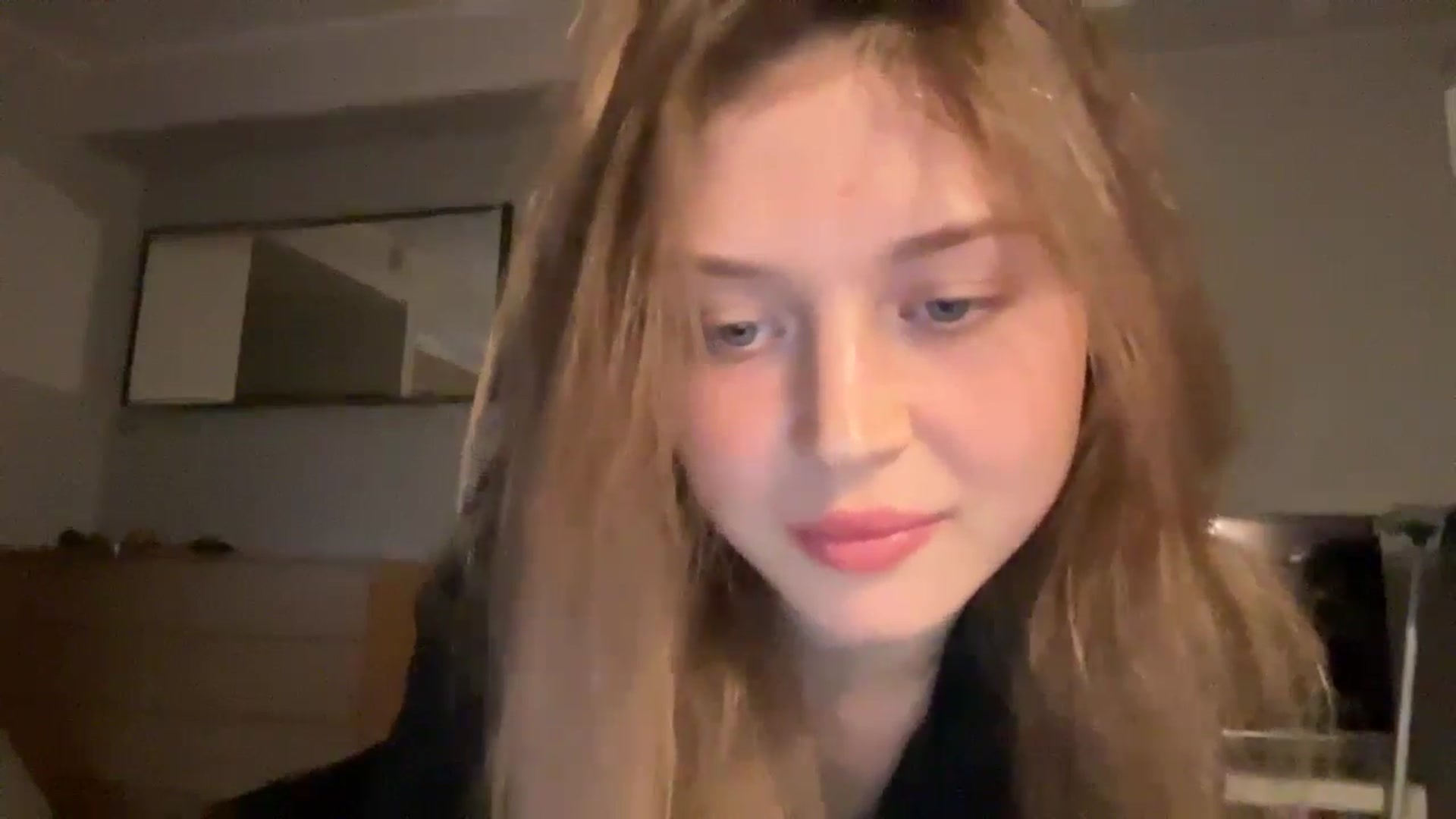 Gallery image thumbnail from Coconut_dream's myfreecams stream on, 10/07/2024, 19:52 image 14 of 20