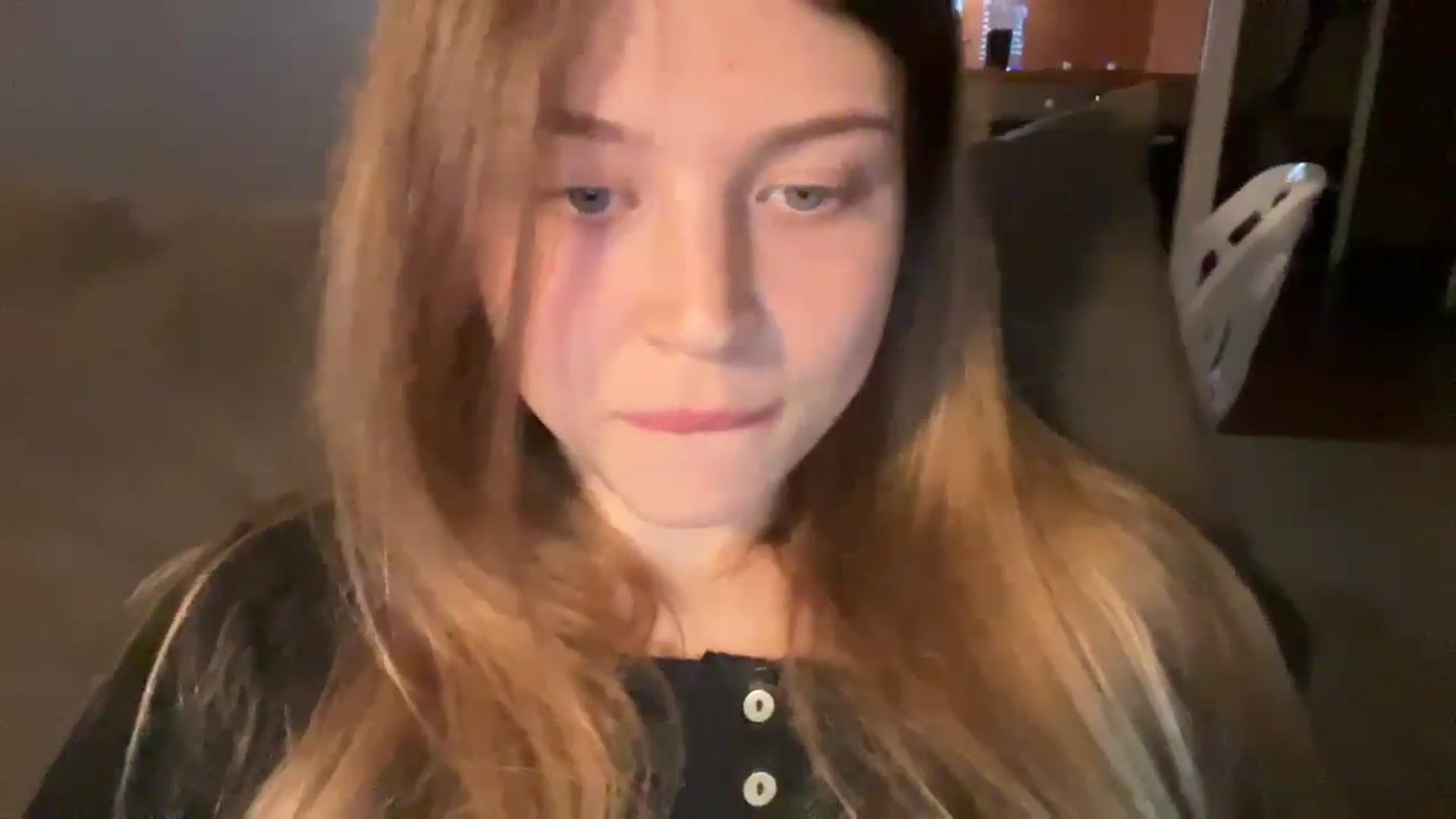 Gallery image thumbnail from Coconut_dream's myfreecams stream on, 10/07/2024, 20:23 image 16 of 20