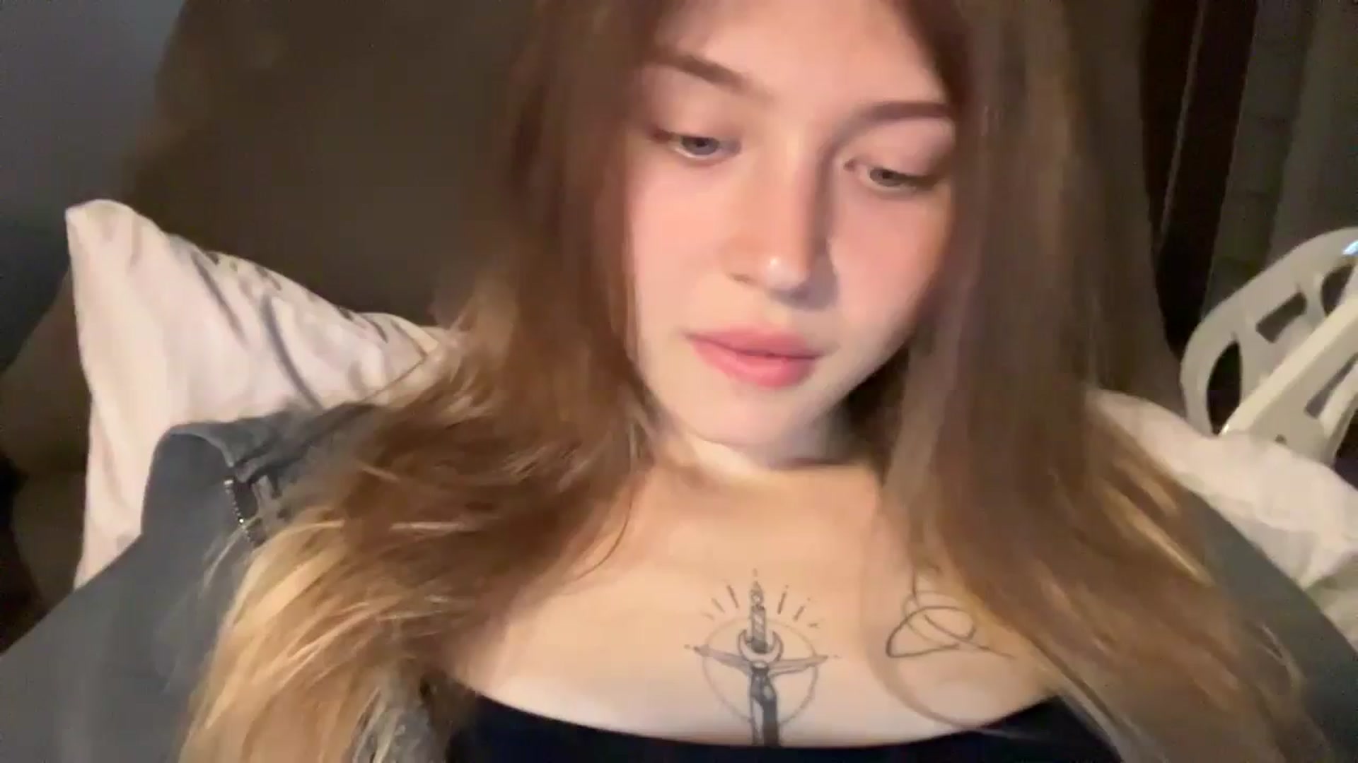 Gallery image thumbnail from Coconut_dream's myfreecams stream on, 10/11/2024, 18:41 image 4 of 20