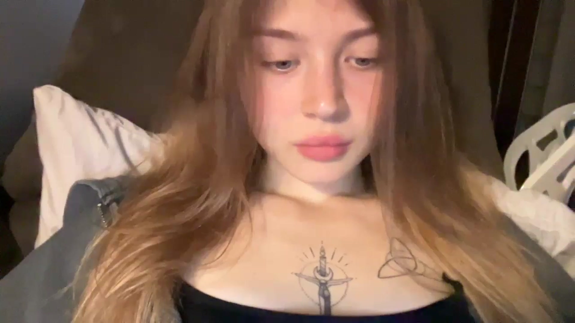 Gallery image thumbnail from Coconut_dream's myfreecams stream on, 10/11/2024, 18:41 image 3 of 20