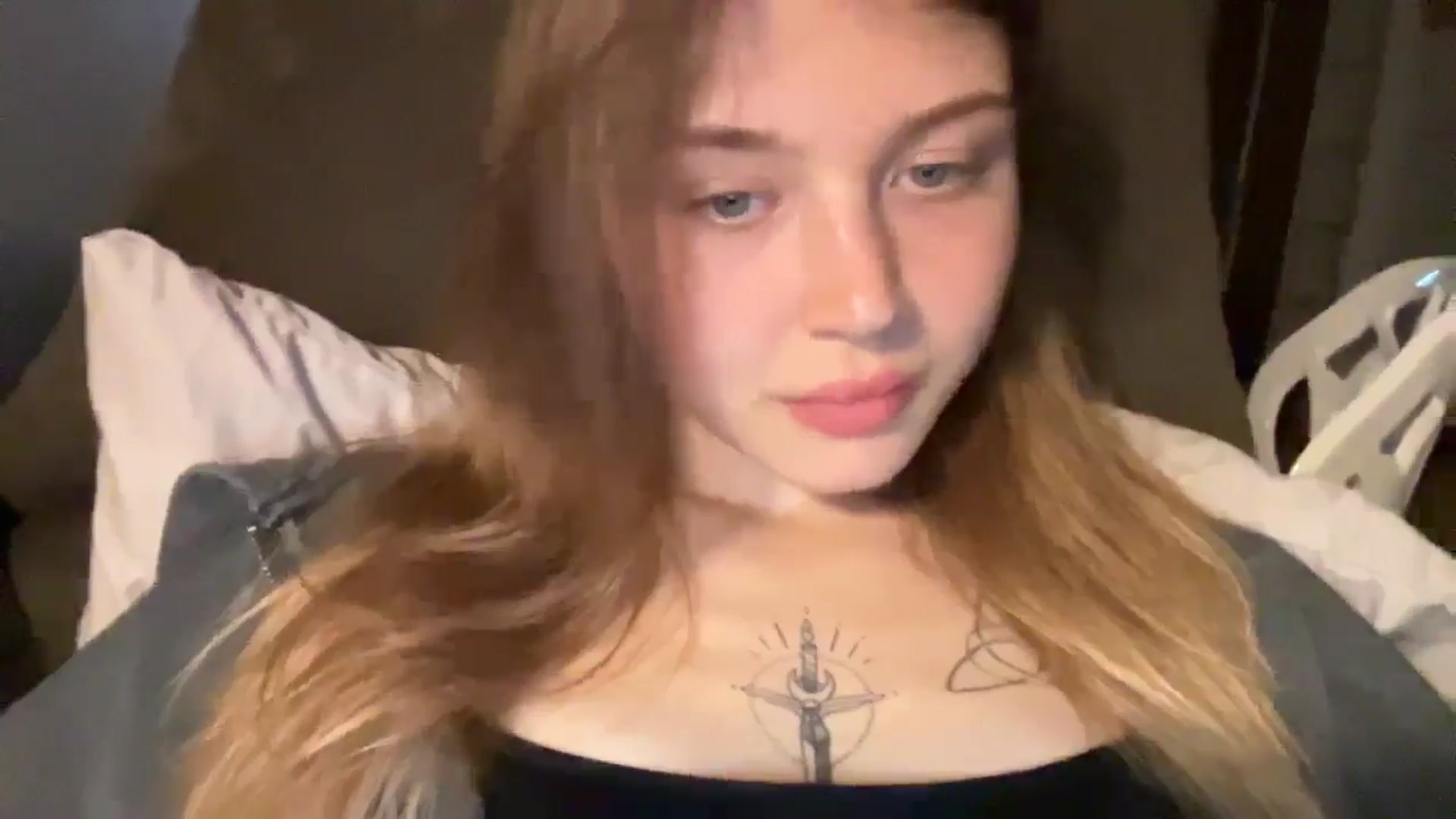 Gallery image thumbnail from Coconut_dream's myfreecams stream on, 10/11/2024, 18:41 image 6 of 20
