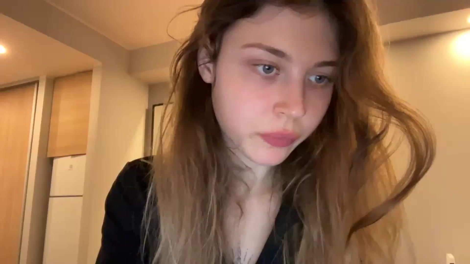 Gallery image thumbnail from Coconut_dream's myfreecams stream on, 10/27/2024, 13:38 image 1 of 20