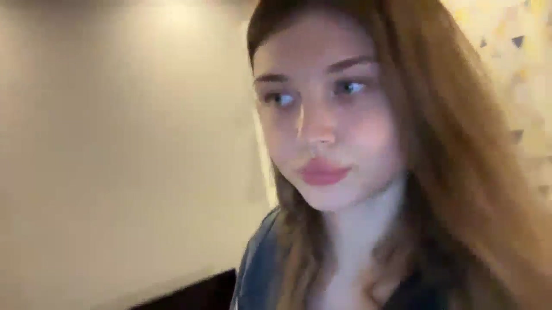 Gallery image thumbnail from Coconut_dream's myfreecams stream on, 10/27/2024, 16:04 image 2 of 20