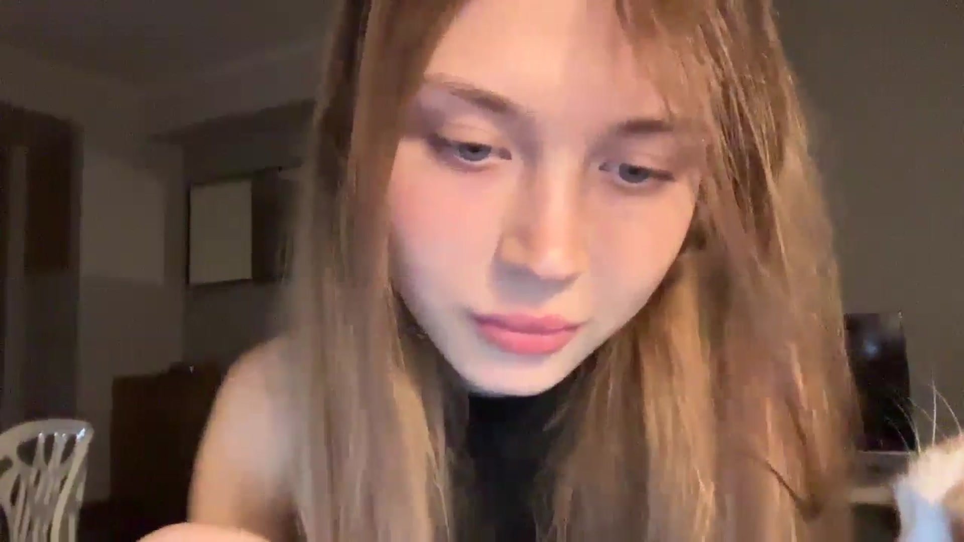 Gallery image thumbnail from Coconut_dream's myfreecams stream on, 10/29/2024, 21:41 image 5 of 20