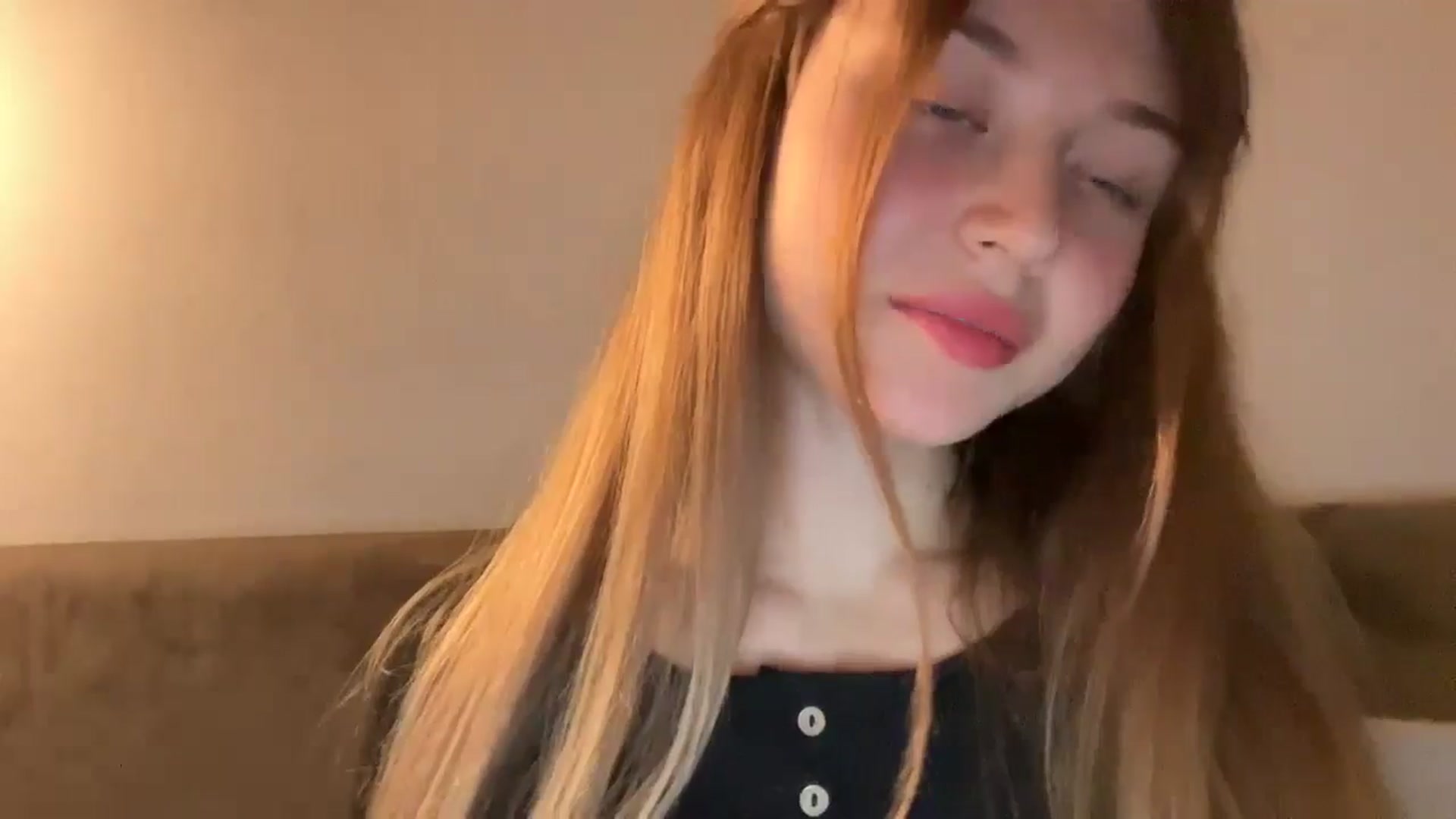 Gallery image thumbnail from Coconut_dream's myfreecams stream on, 10/31/2024, 21:27 image 4 of 20