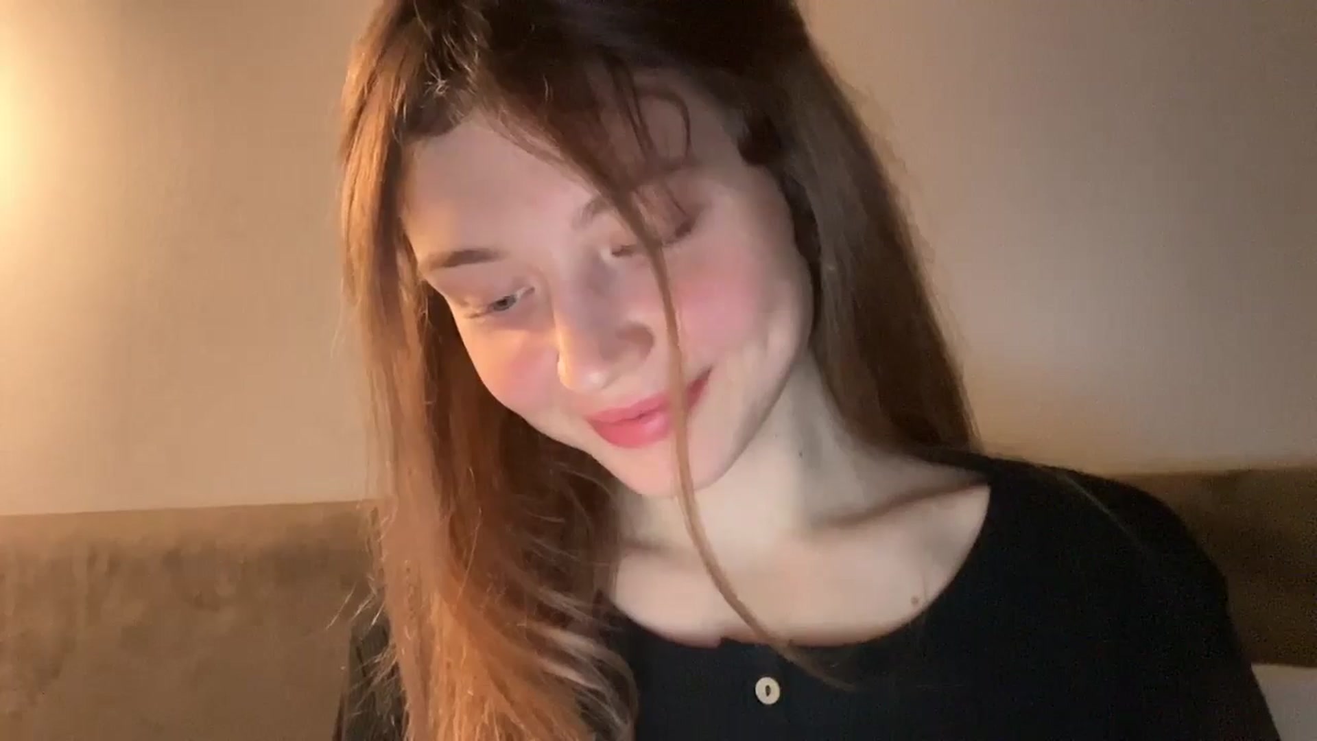 Gallery image thumbnail from Coconut_dream's myfreecams stream on, 10/31/2024, 21:27 image 3 of 20
