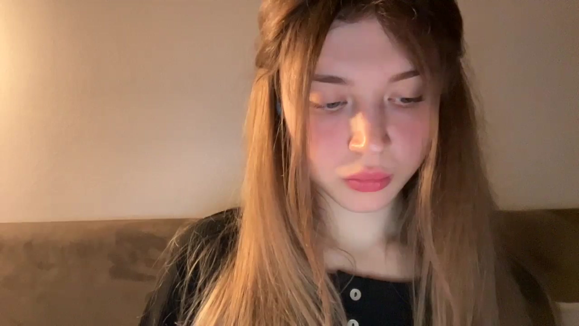 Gallery image thumbnail from Coconut_dream's myfreecams stream on, 10/31/2024, 21:27 image 10 of 20
