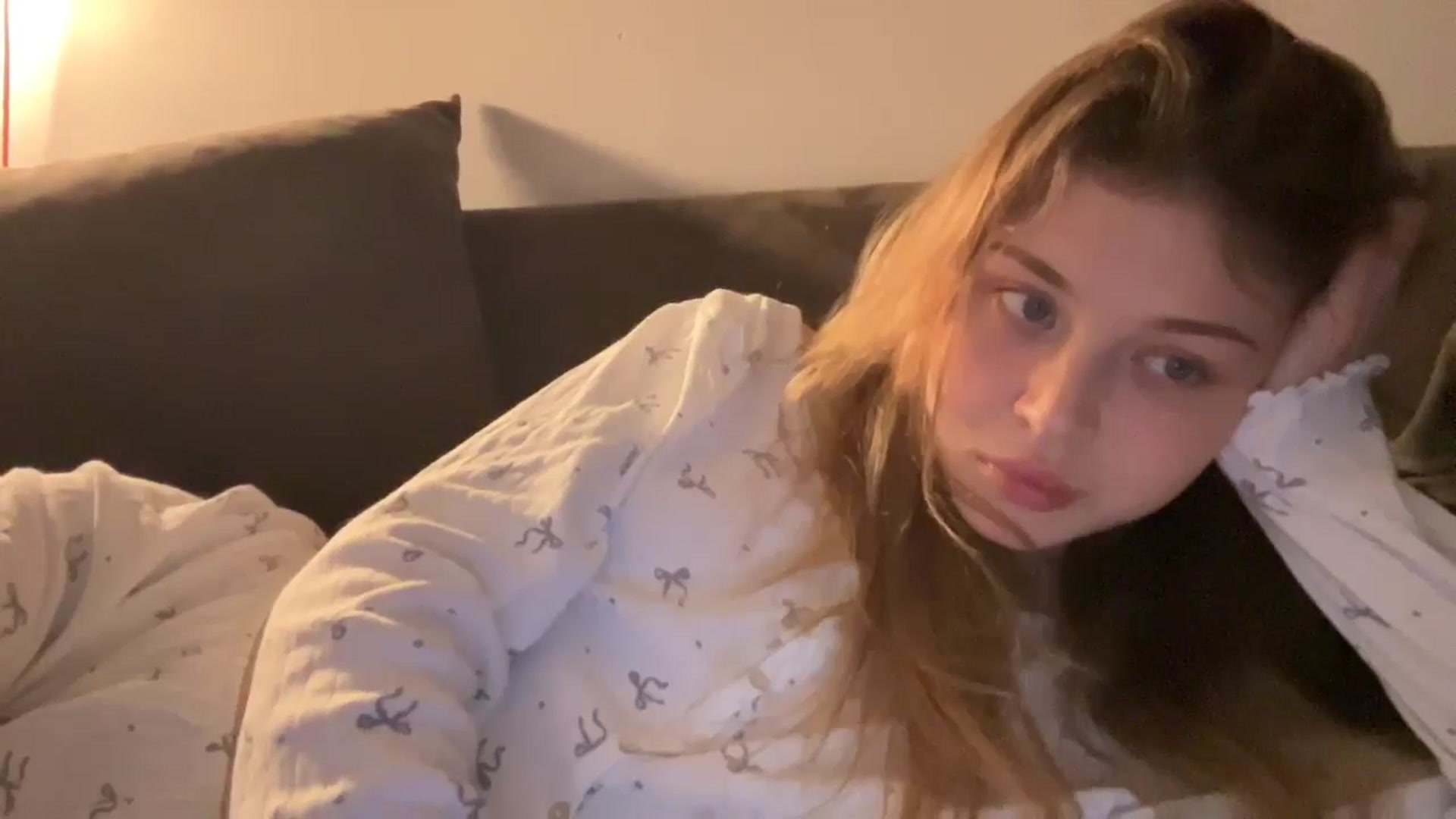 Gallery image thumbnail from Coconut_dream's myfreecams stream on, 11/01/2024, 21:46 image 16 of 20
