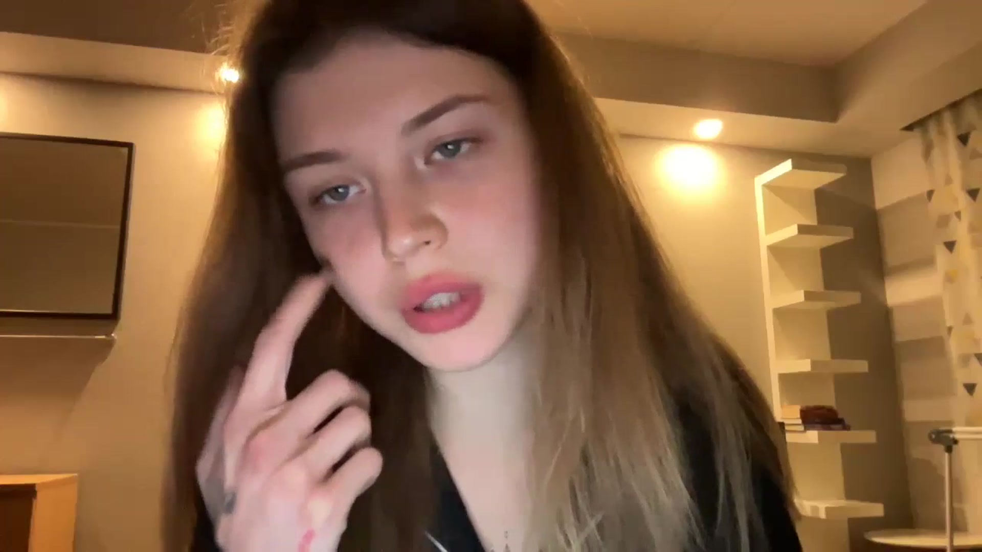 Gallery image thumbnail from Coconut_dream's myfreecams stream on, 11/04/2024, 18:29 image 7 of 20