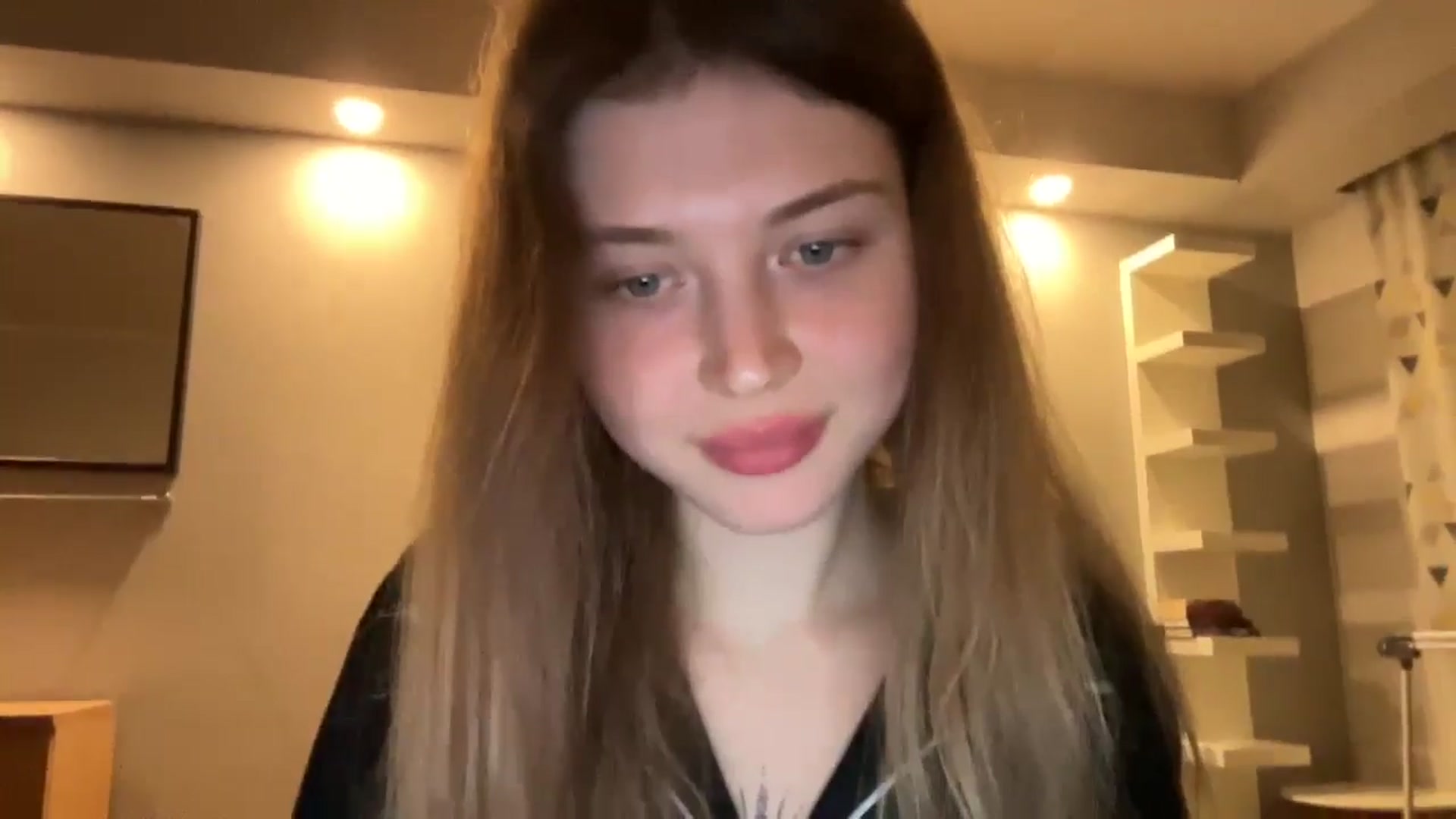 Gallery image thumbnail from Coconut_dream's myfreecams stream on, 11/04/2024, 18:29 image 6 of 20
