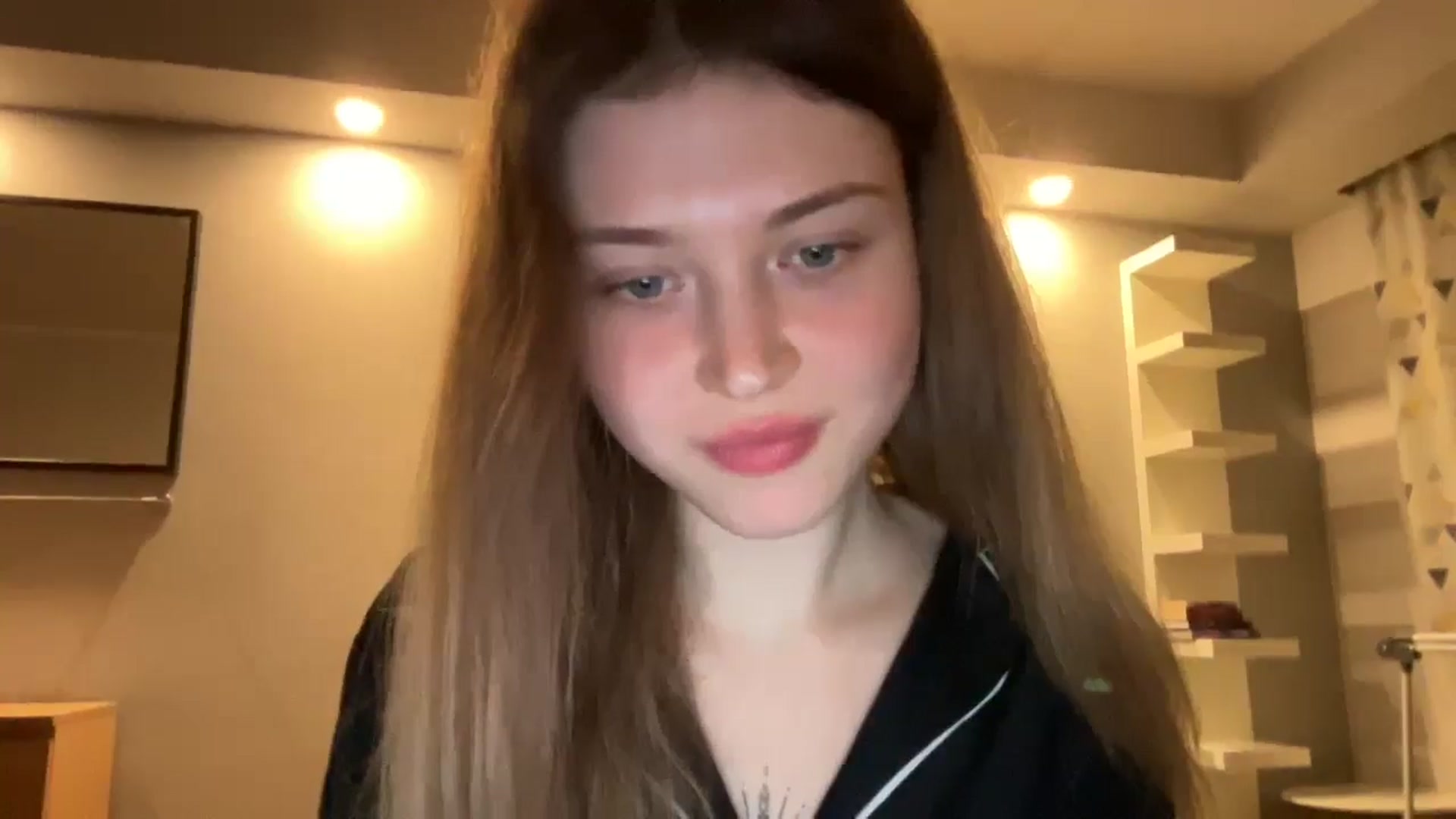 Gallery image thumbnail from Coconut_dream's myfreecams stream on, 11/04/2024, 18:29 image 4 of 20