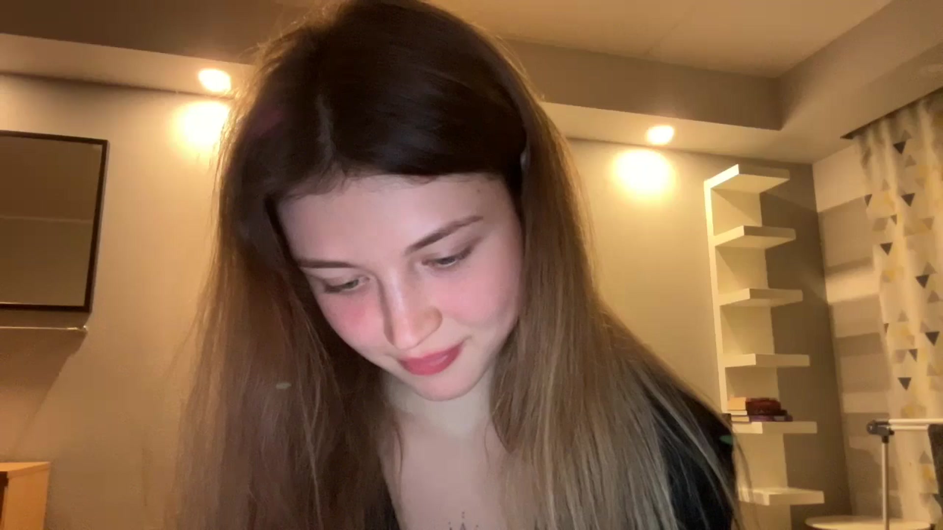 Gallery image thumbnail from Coconut_dream's myfreecams stream on, 11/04/2024, 18:29 image 18 of 20