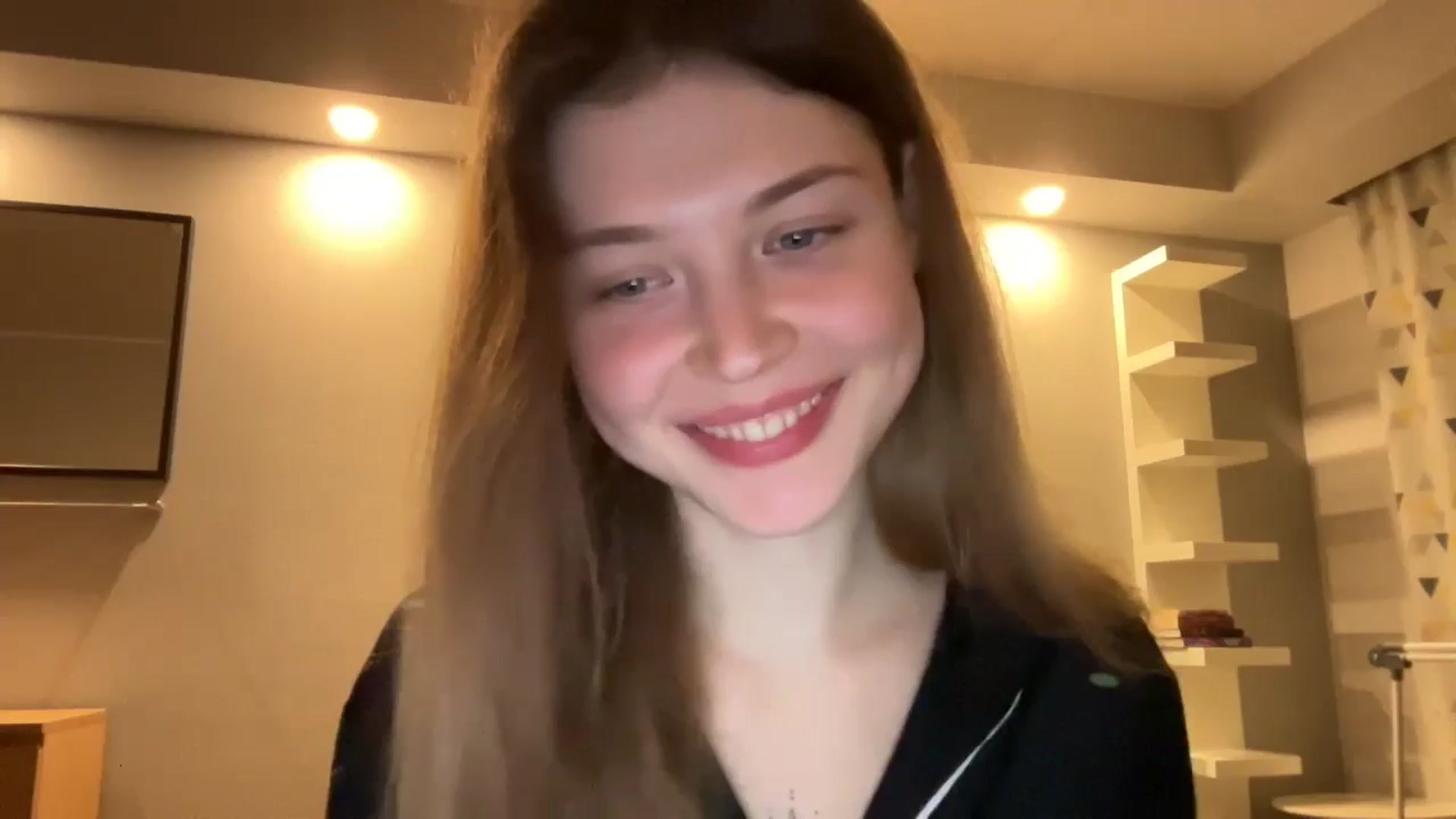 Gallery image thumbnail from Coconut_dream's myfreecams stream on, 11/04/2024, 18:29 image 13 of 20