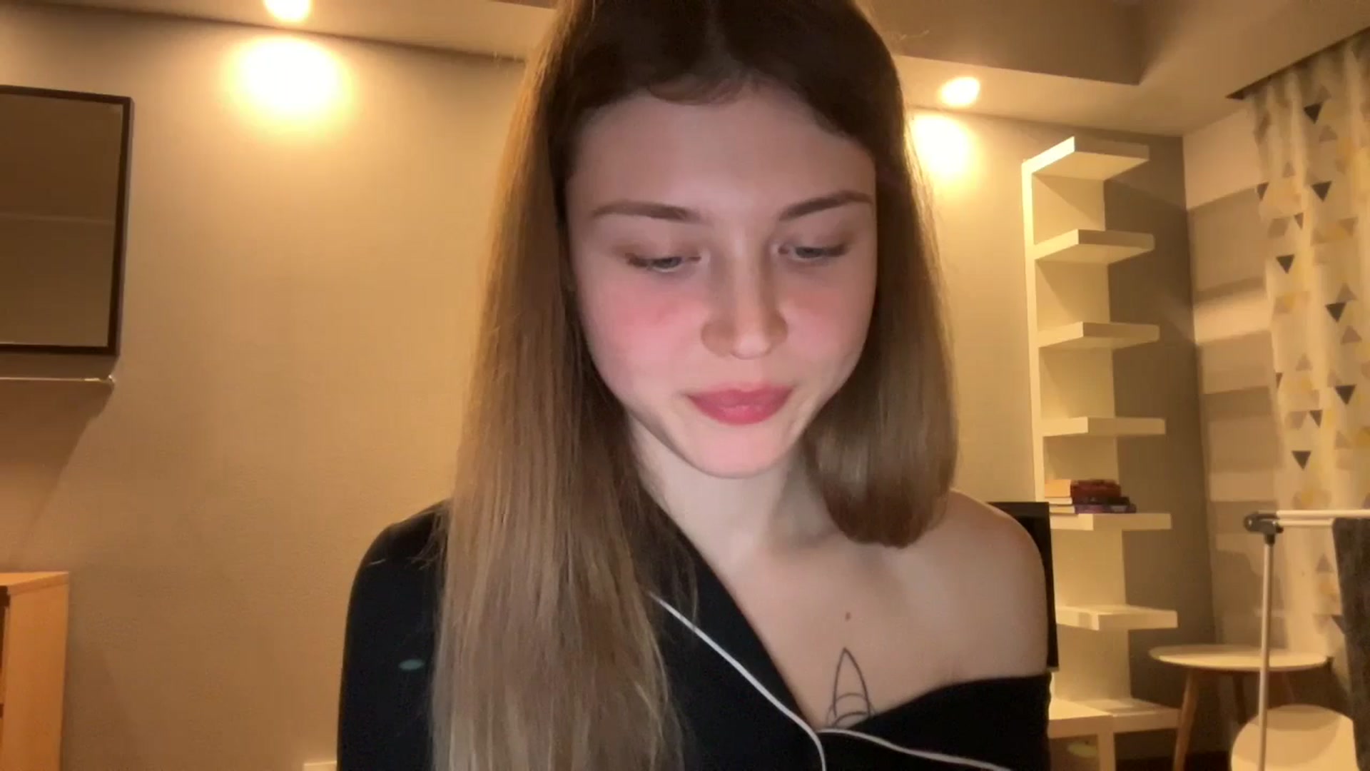 Gallery image thumbnail from Coconut_dream's myfreecams stream on, 11/04/2024, 18:52 image 13 of 20
