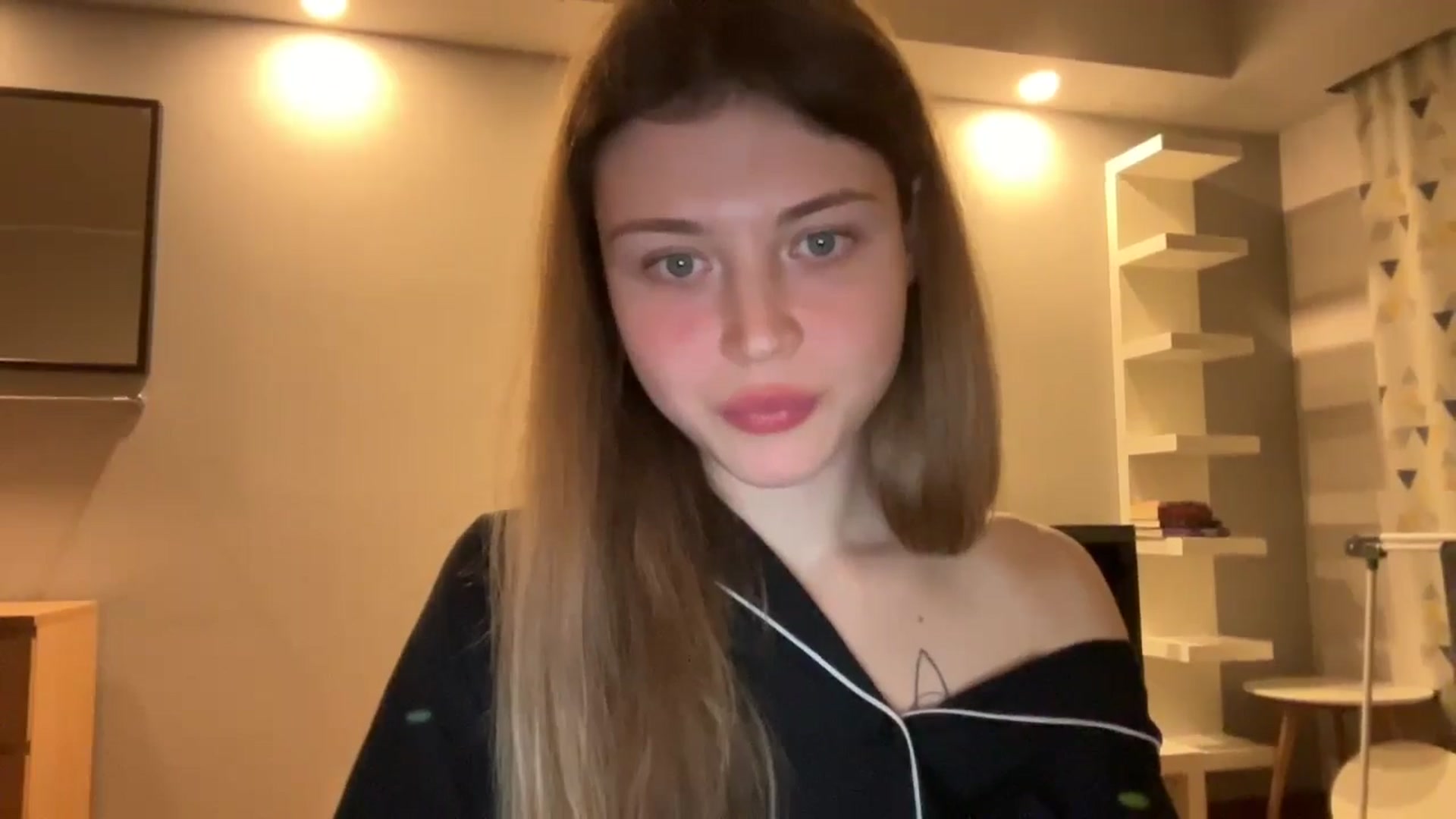 Gallery image thumbnail from Coconut_dream's myfreecams stream on, 11/04/2024, 18:52 image 12 of 20