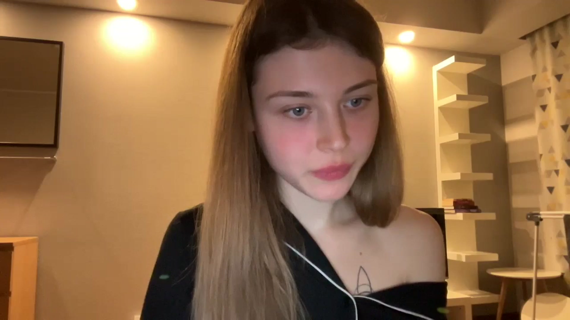 Gallery image thumbnail from Coconut_dream's myfreecams stream on, 11/04/2024, 18:52 image 16 of 20