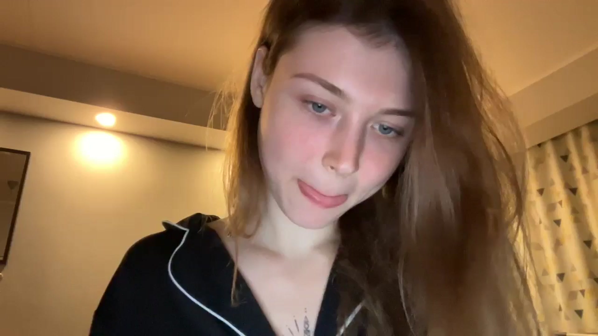 Gallery image thumbnail from Coconut_dream's myfreecams stream on, 11/04/2024, 20:58 image 1 of 20