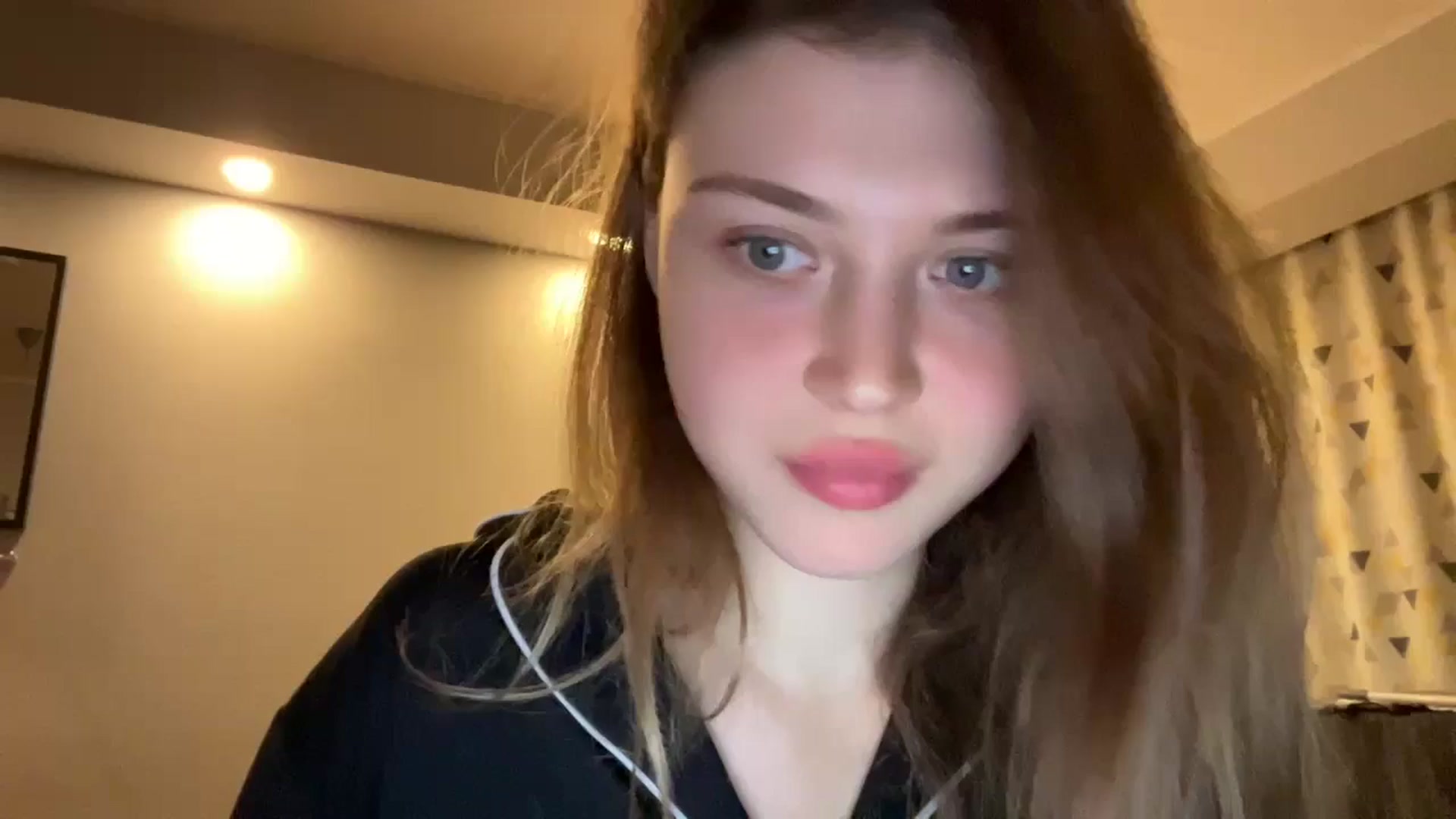 Gallery image thumbnail from Coconut_dream's myfreecams stream on, 11/04/2024, 20:58 image 7 of 20