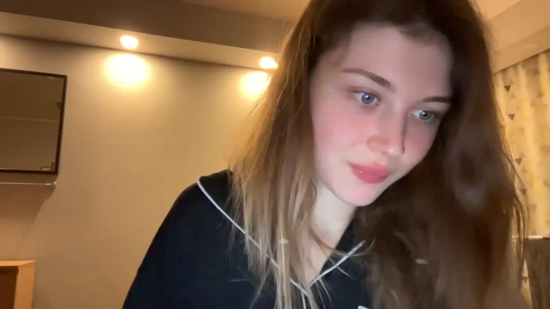 Gallery image thumbnail from Coconut_dream's myfreecams stream on, 11/04/2024, 20:58 image 18 of 20