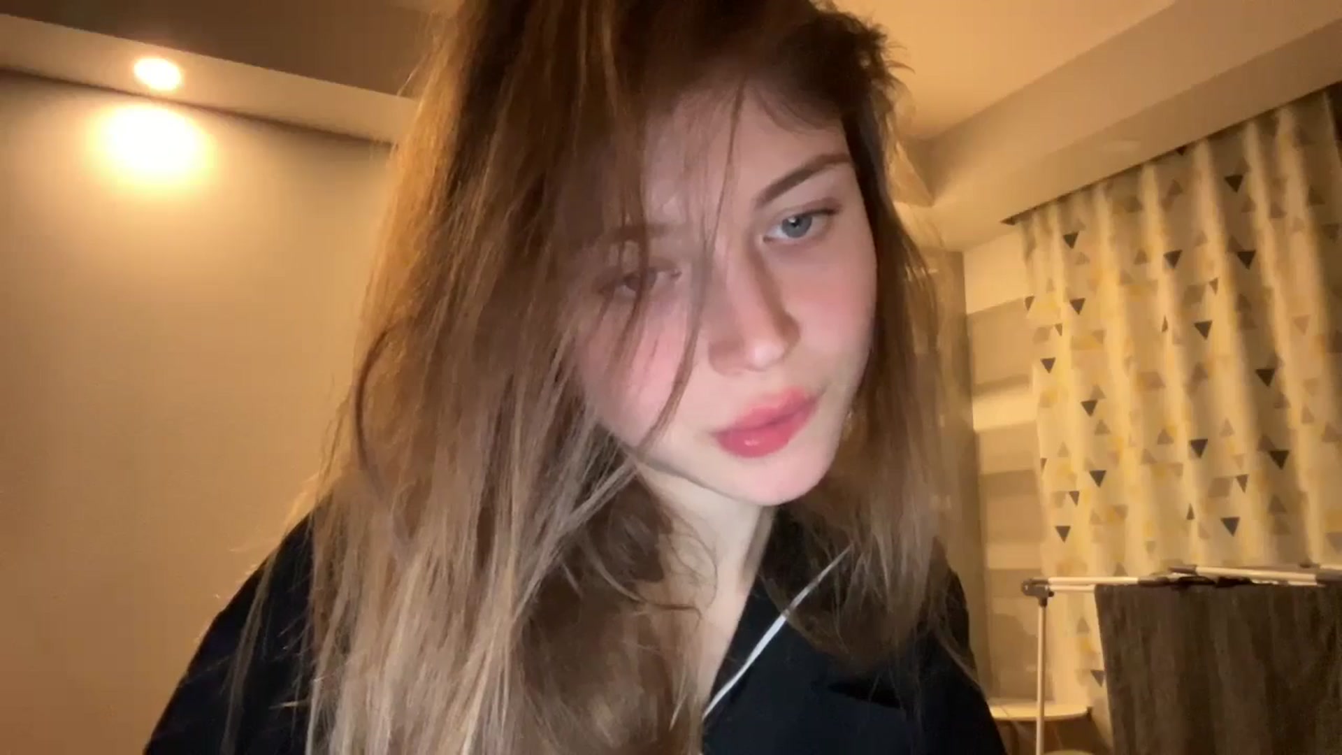 Gallery image thumbnail from Coconut_dream's myfreecams stream on, 11/04/2024, 21:45 image 2 of 20