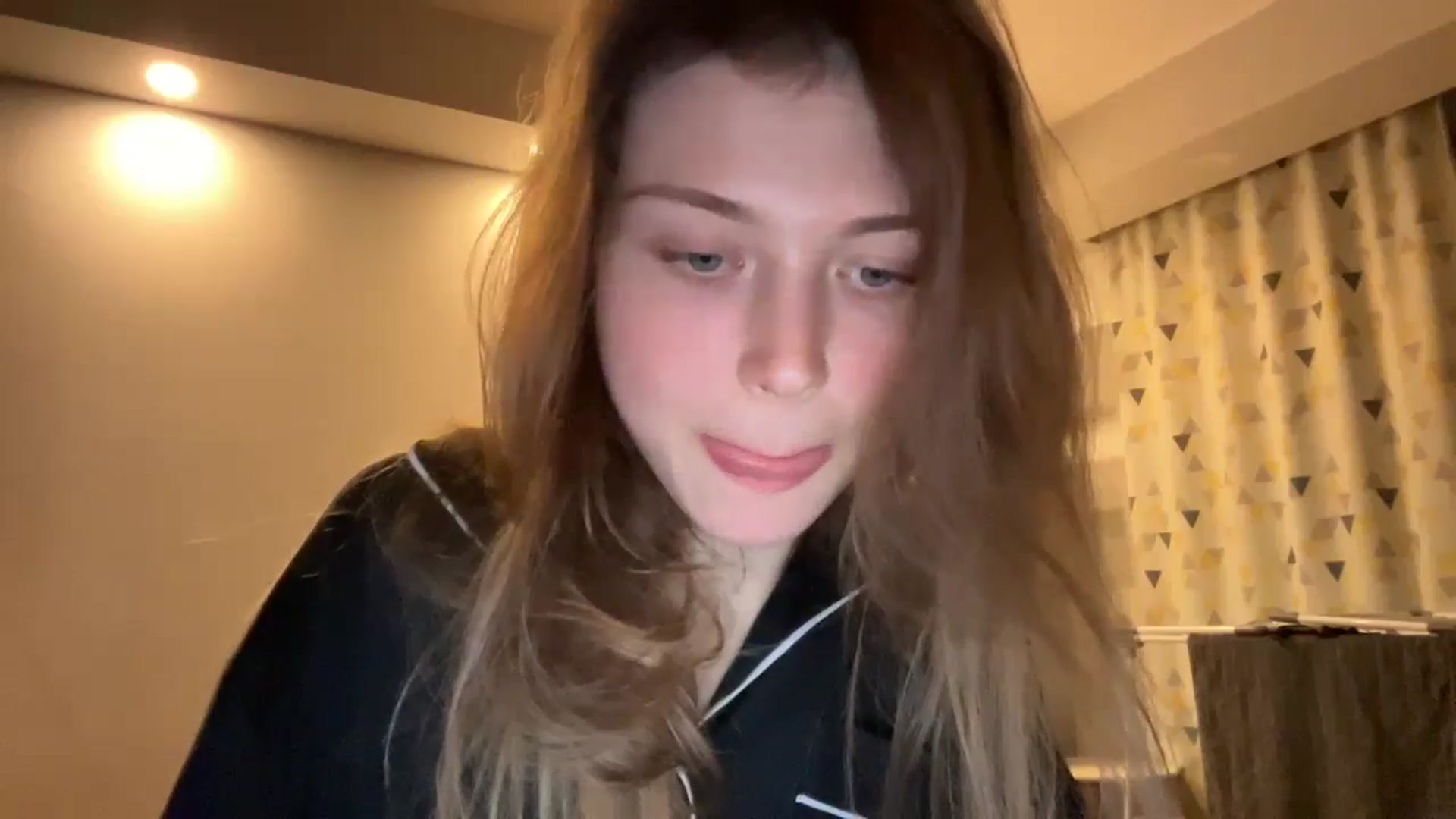 Gallery image thumbnail from Coconut_dream's myfreecams stream on, 11/04/2024, 21:45 image 4 of 20