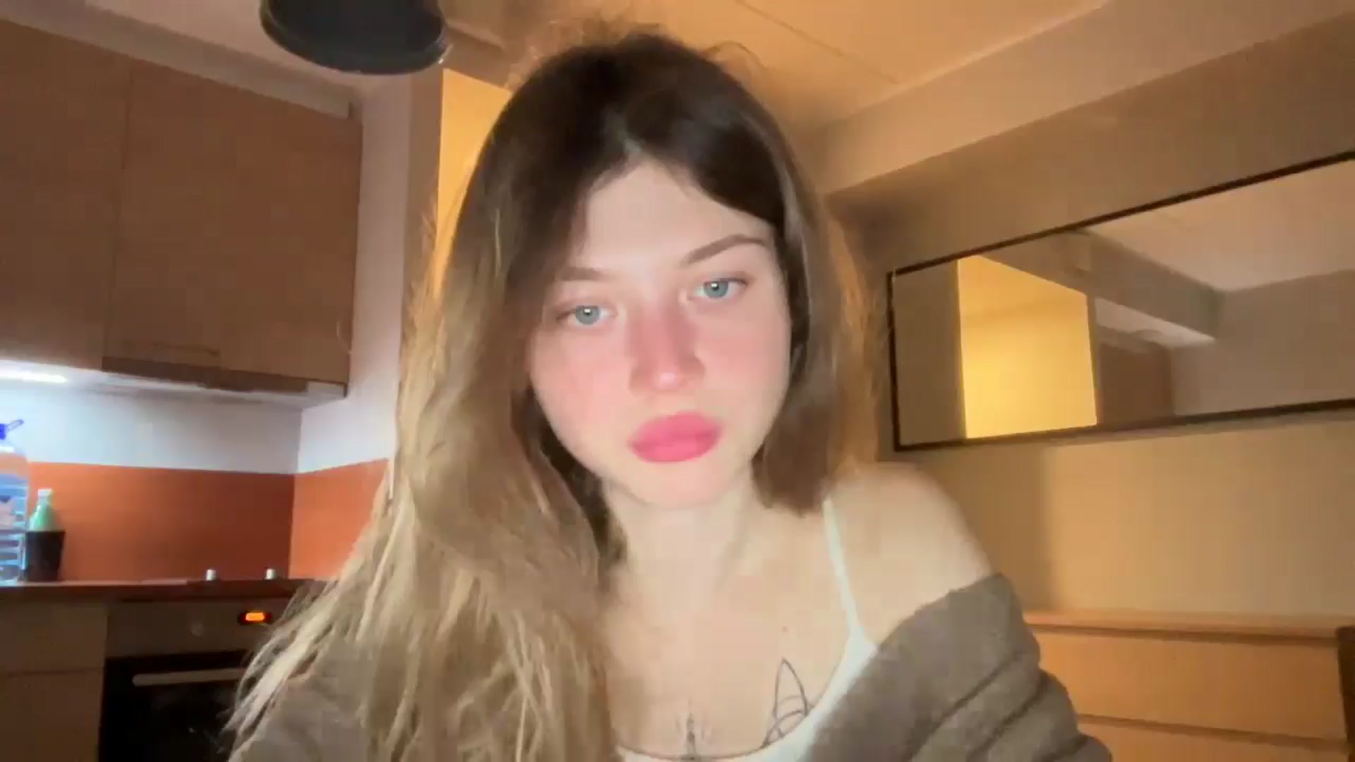 Gallery image thumbnail from Coconut_dream's myfreecams stream on, 11/05/2024, 19:02 image 4 of 20