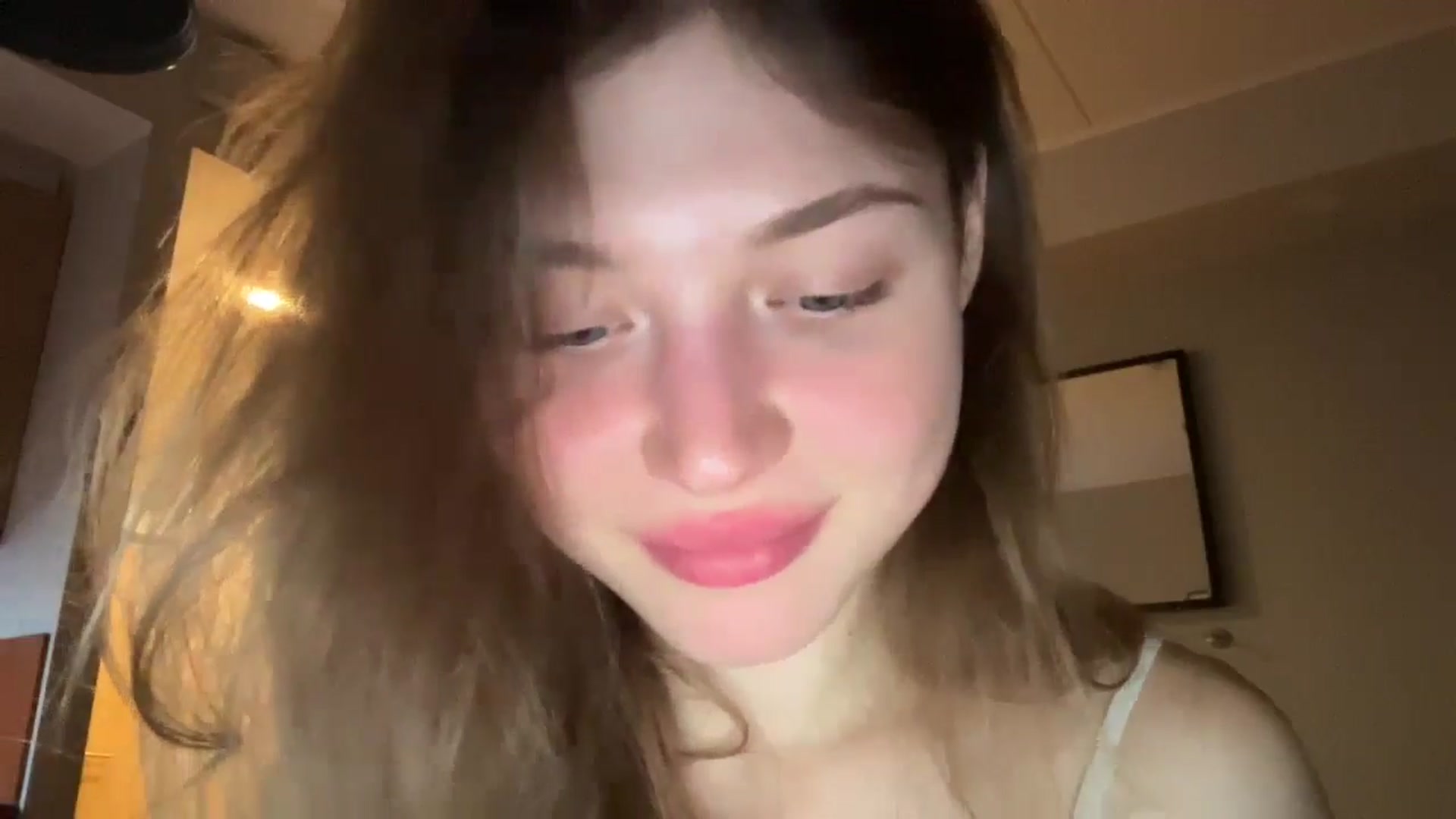 Gallery image thumbnail from Coconut_dream's myfreecams stream on, 11/05/2024, 19:02 image 15 of 20