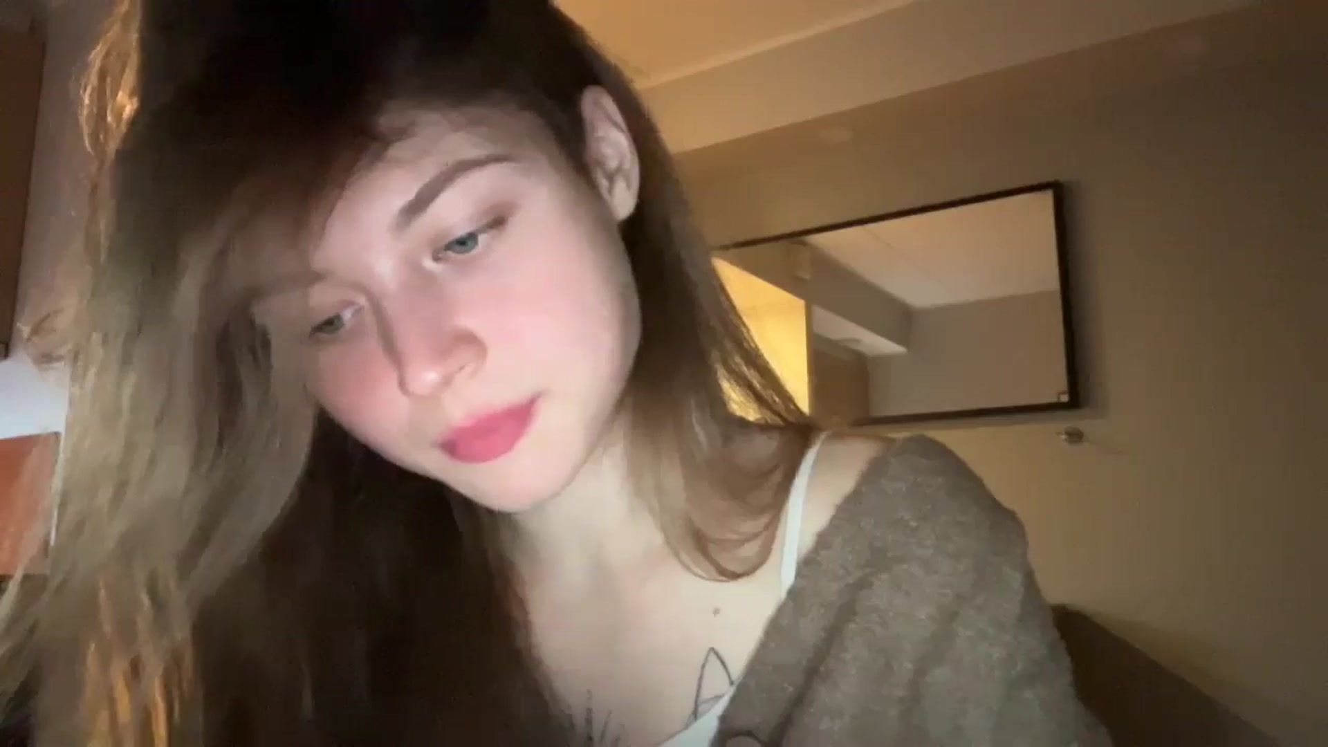 Gallery image thumbnail from Coconut_dream's myfreecams stream on, 11/05/2024, 19:41 image 8 of 20