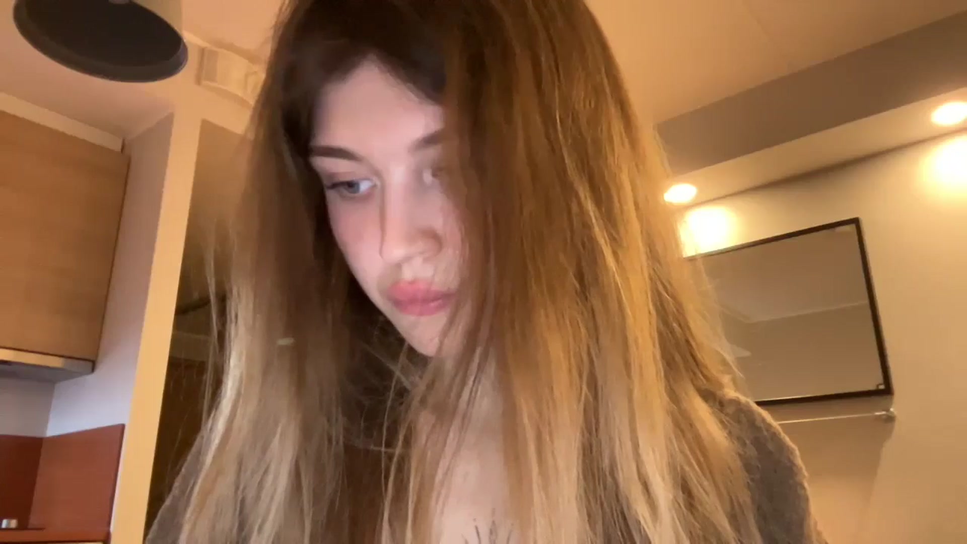 Gallery image thumbnail from Coconut_dream's myfreecams stream on, 11/05/2024, 20:47 image 18 of 20
