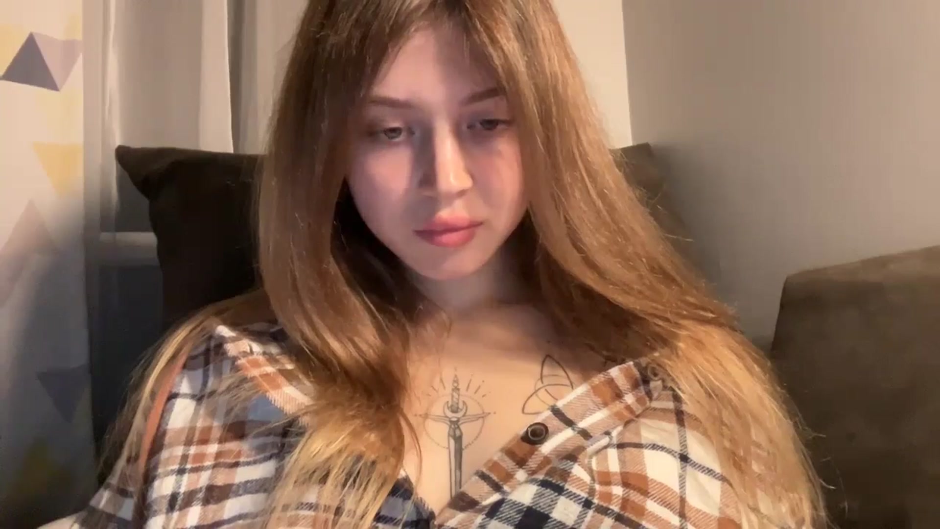 Gallery image thumbnail from Coconut_dream's myfreecams stream on, 11/06/2024, 21:43 image 2 of 20