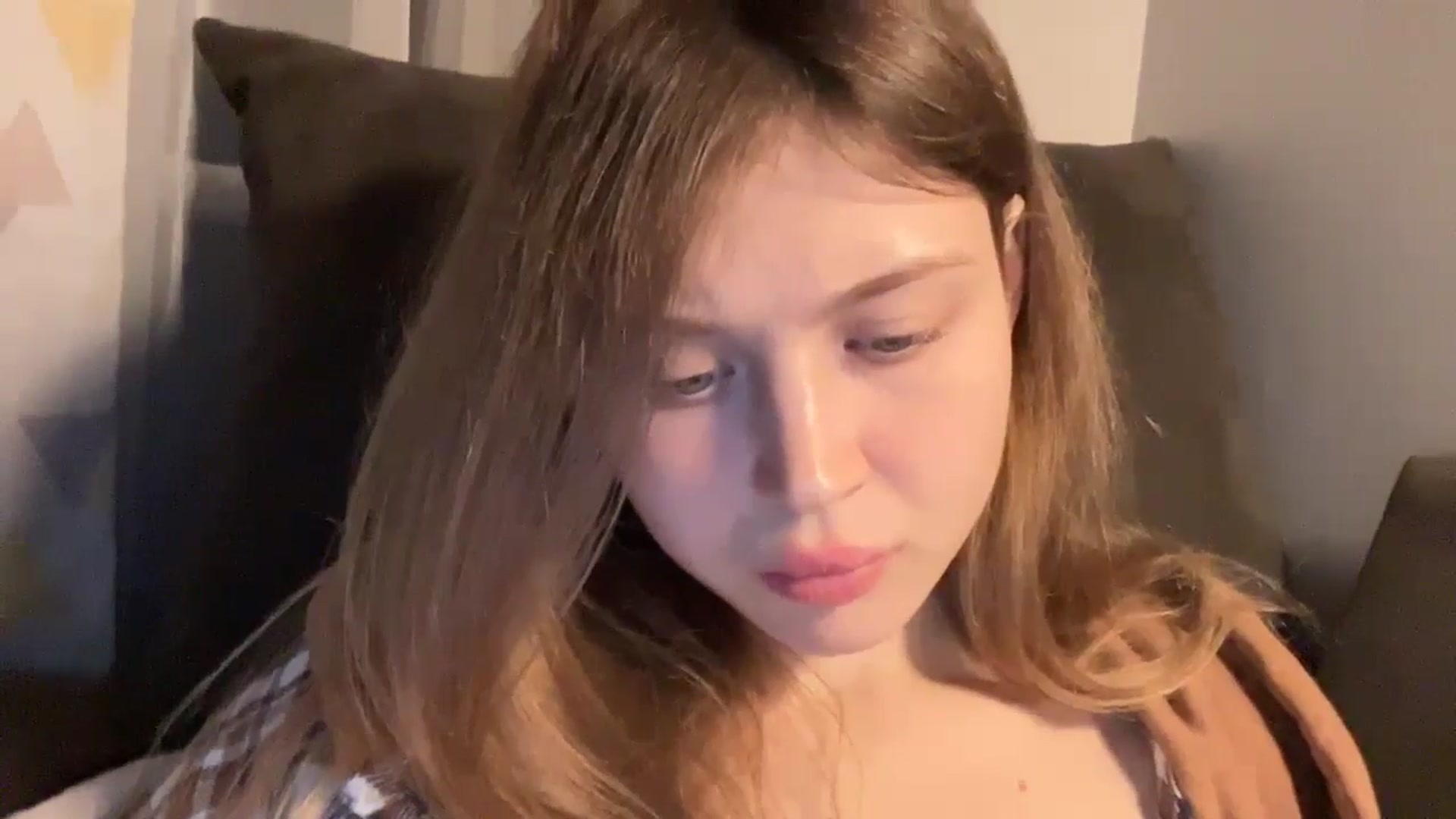 Gallery image thumbnail from Coconut_dream's myfreecams stream on, 11/06/2024, 21:43 image 19 of 20
