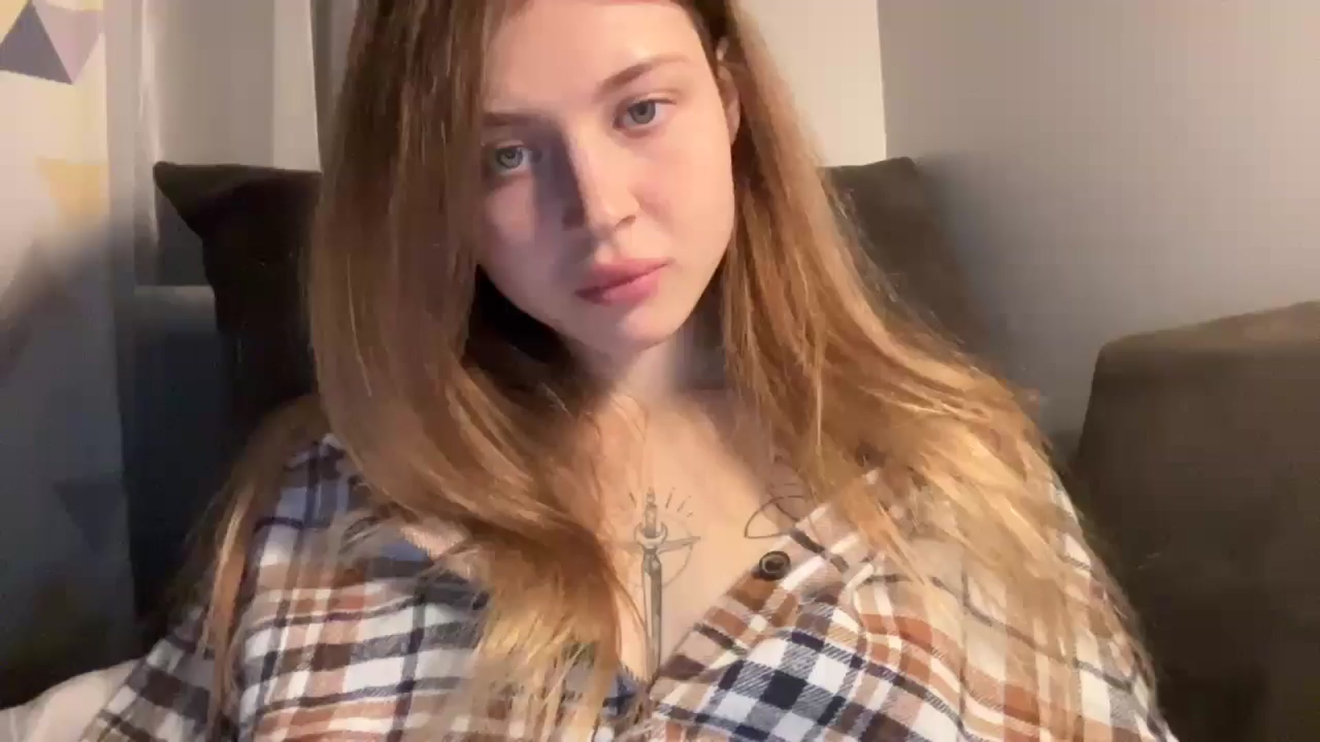 Gallery image thumbnail from Coconut_dream's myfreecams stream on, 11/06/2024, 21:43 image 6 of 20