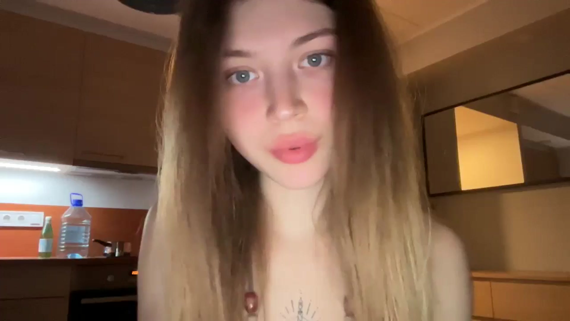 Gallery image thumbnail from Coconut_dream's myfreecams stream on, 11/11/2024, 19:01 image 1 of 20